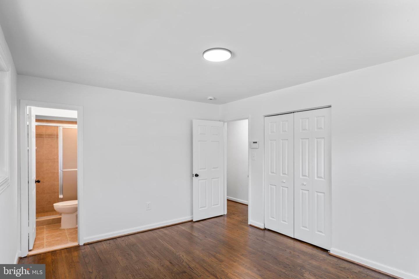 2521 Fairhill Dr