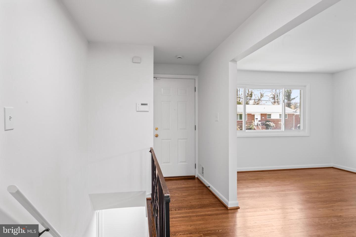 2521 Fairhill Dr