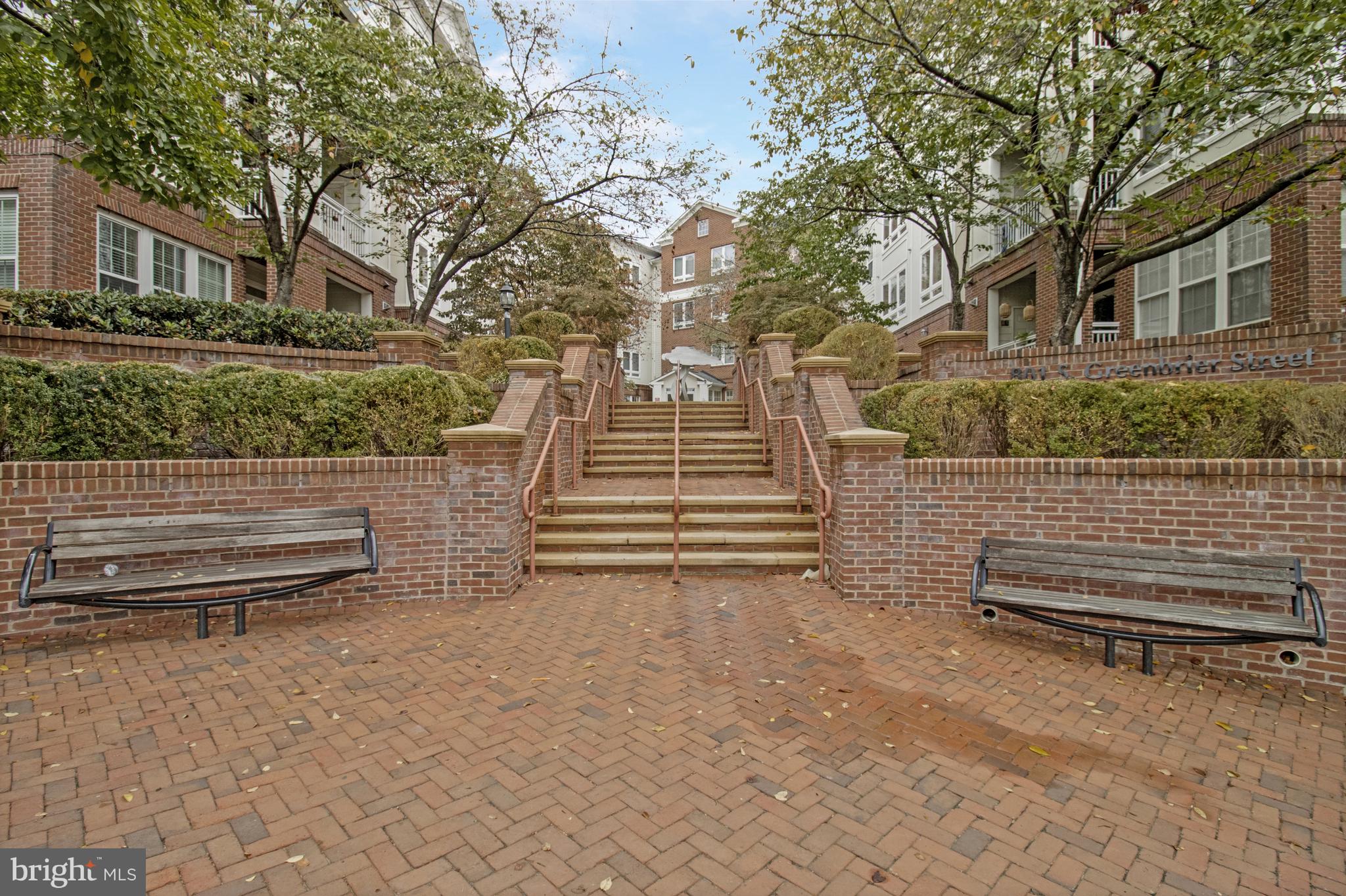 801 S GREENBRIER STREET 412