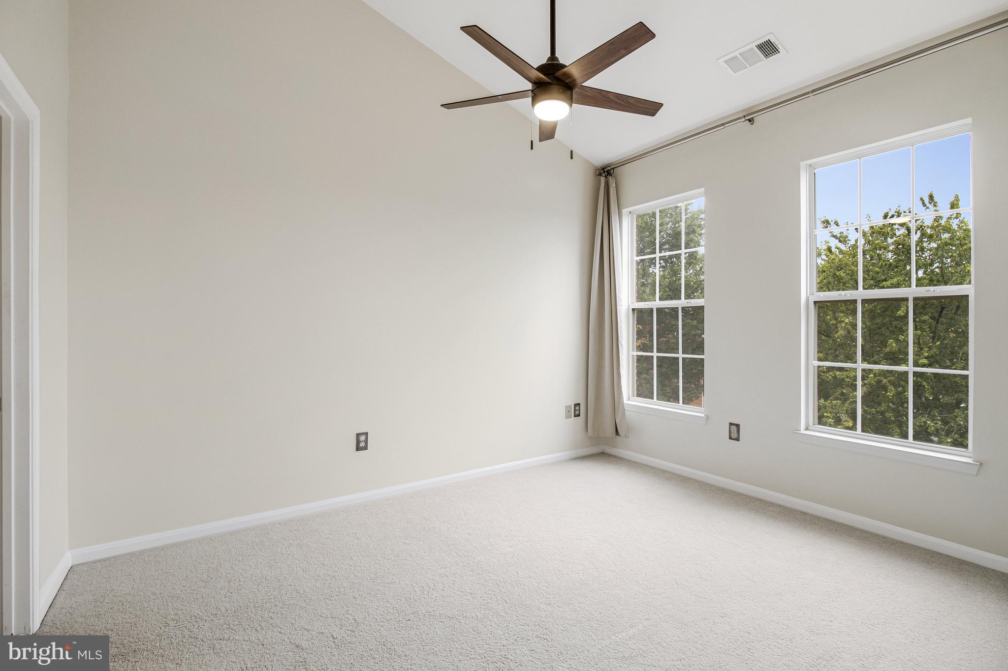 801 S GREENBRIER STREET 412