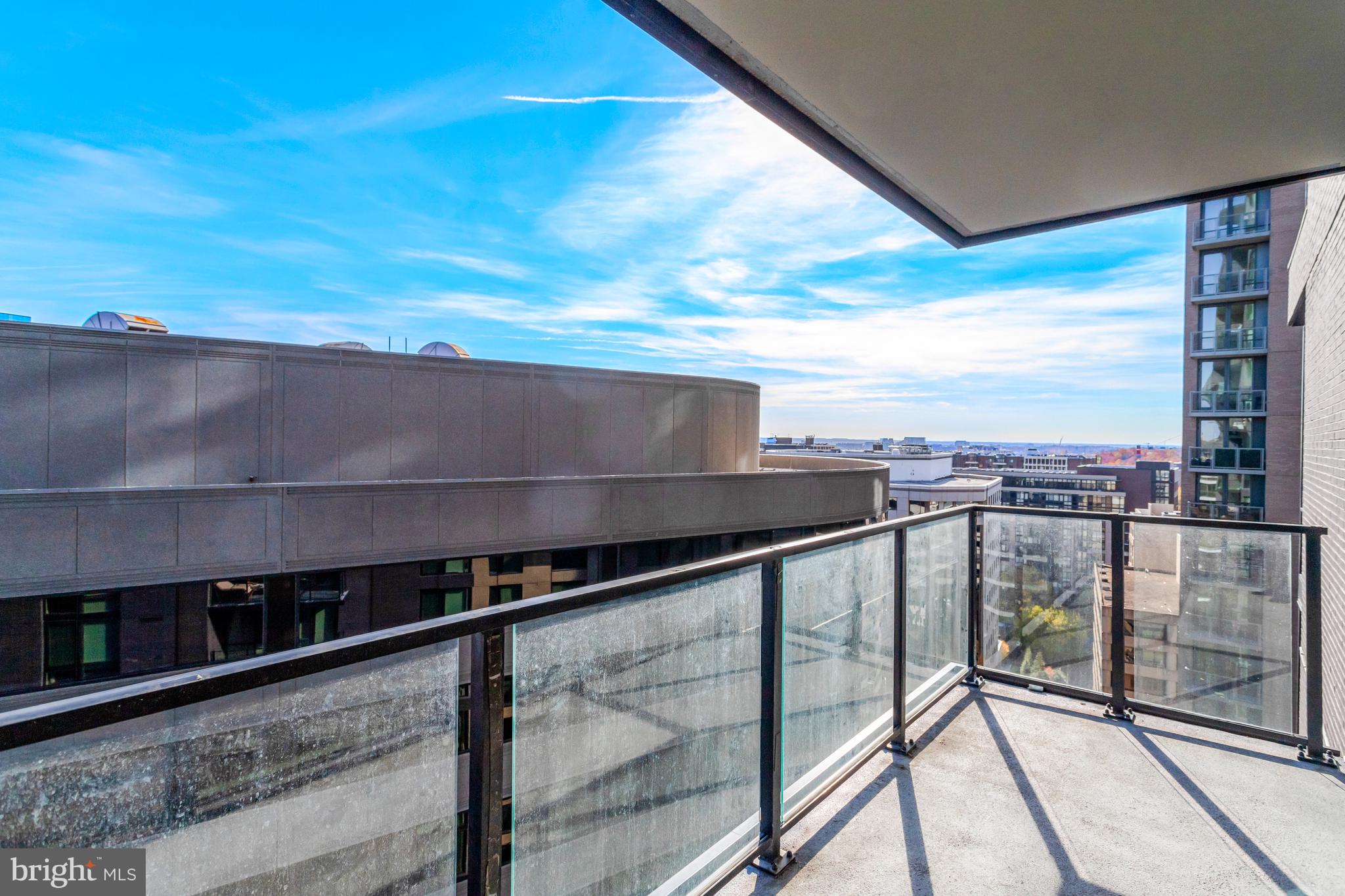 1781 N PIERCE STREET 1404