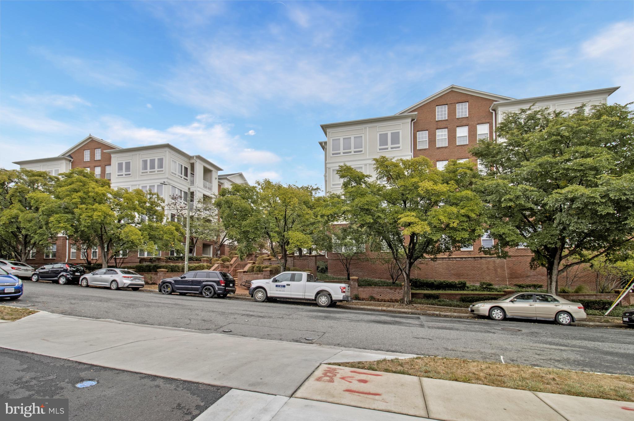 801 S GREENBRIER STREET 412