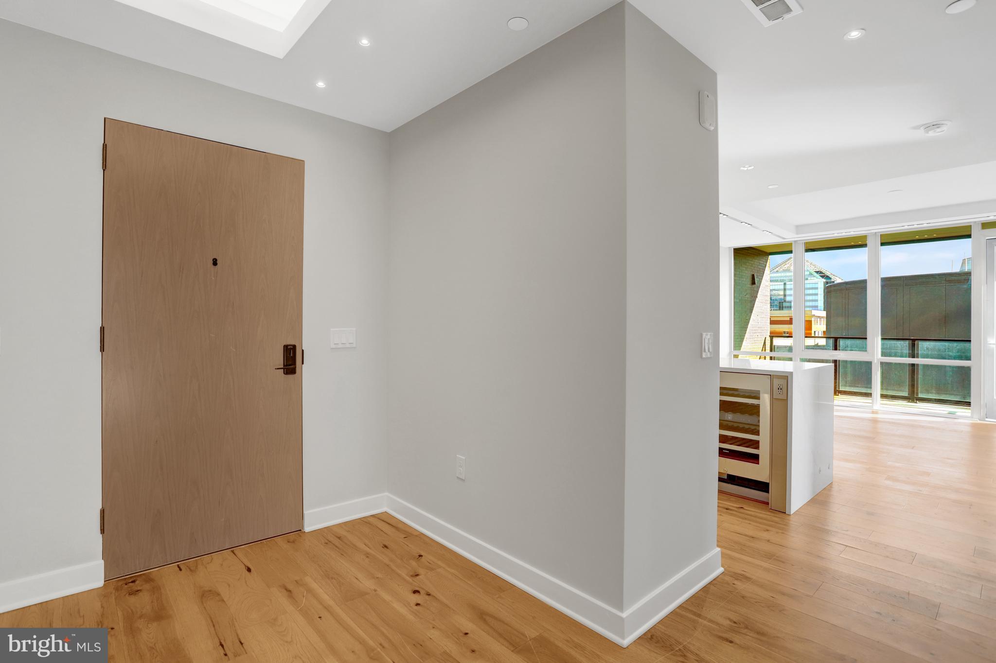 1781 N PIERCE STREET 1404