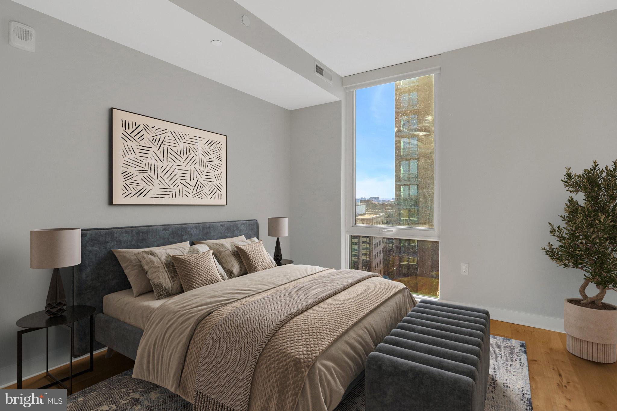 1781 N PIERCE STREET 1404