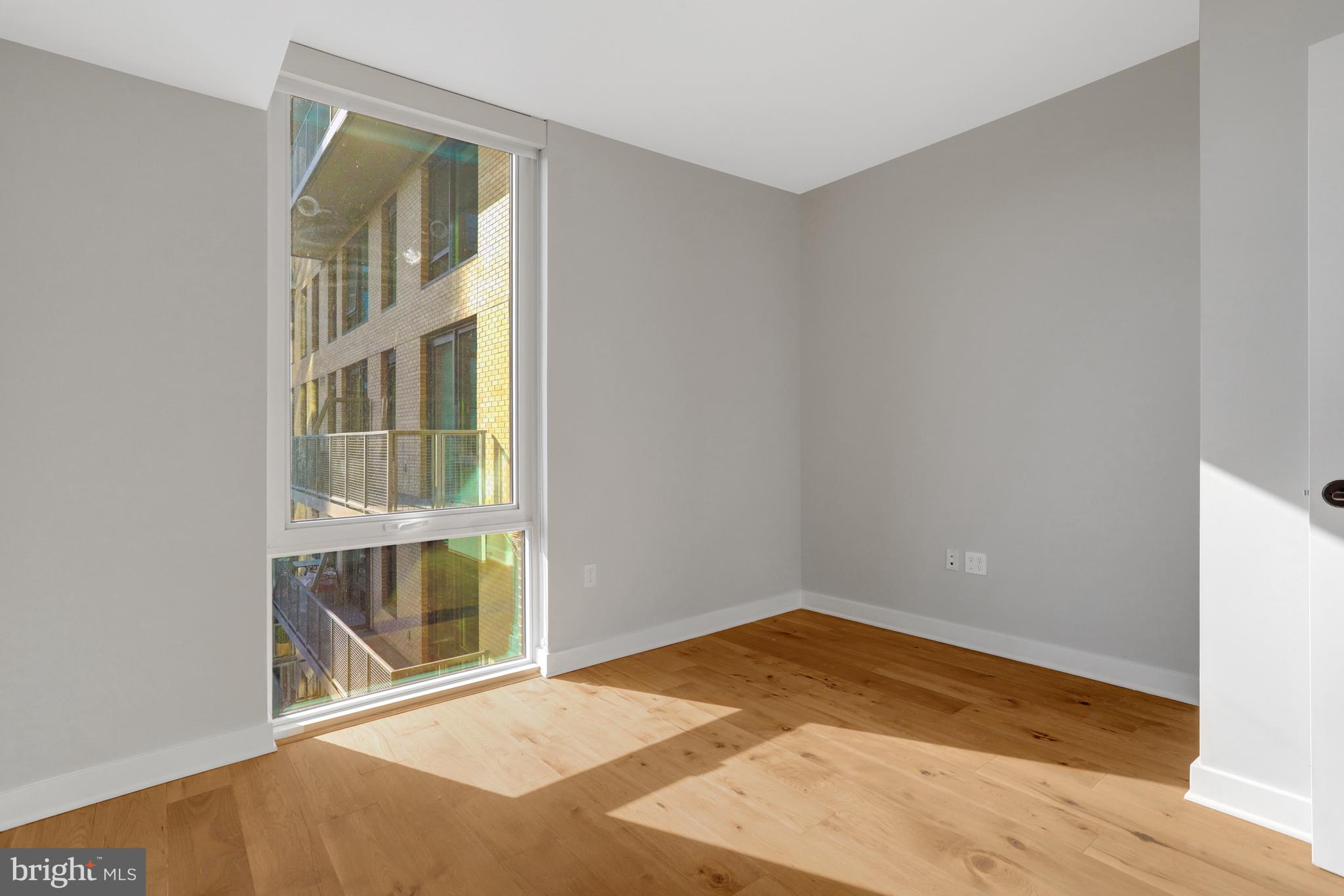 1781 N PIERCE STREET 1404