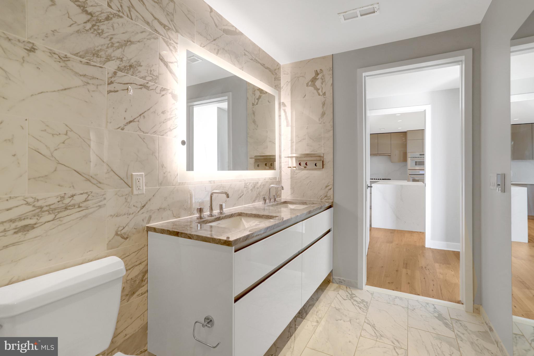 1781 N PIERCE STREET 1404