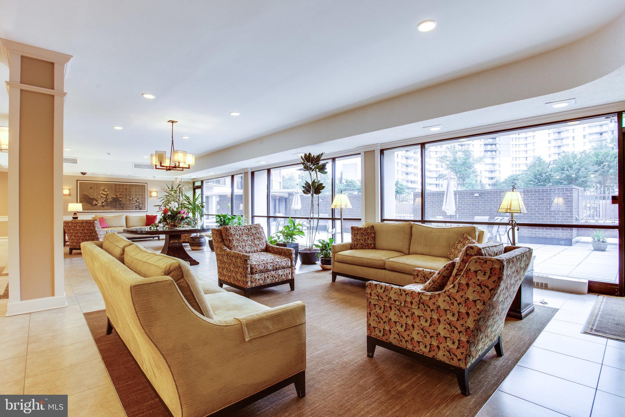 6800 Fleetwood Rd #1219