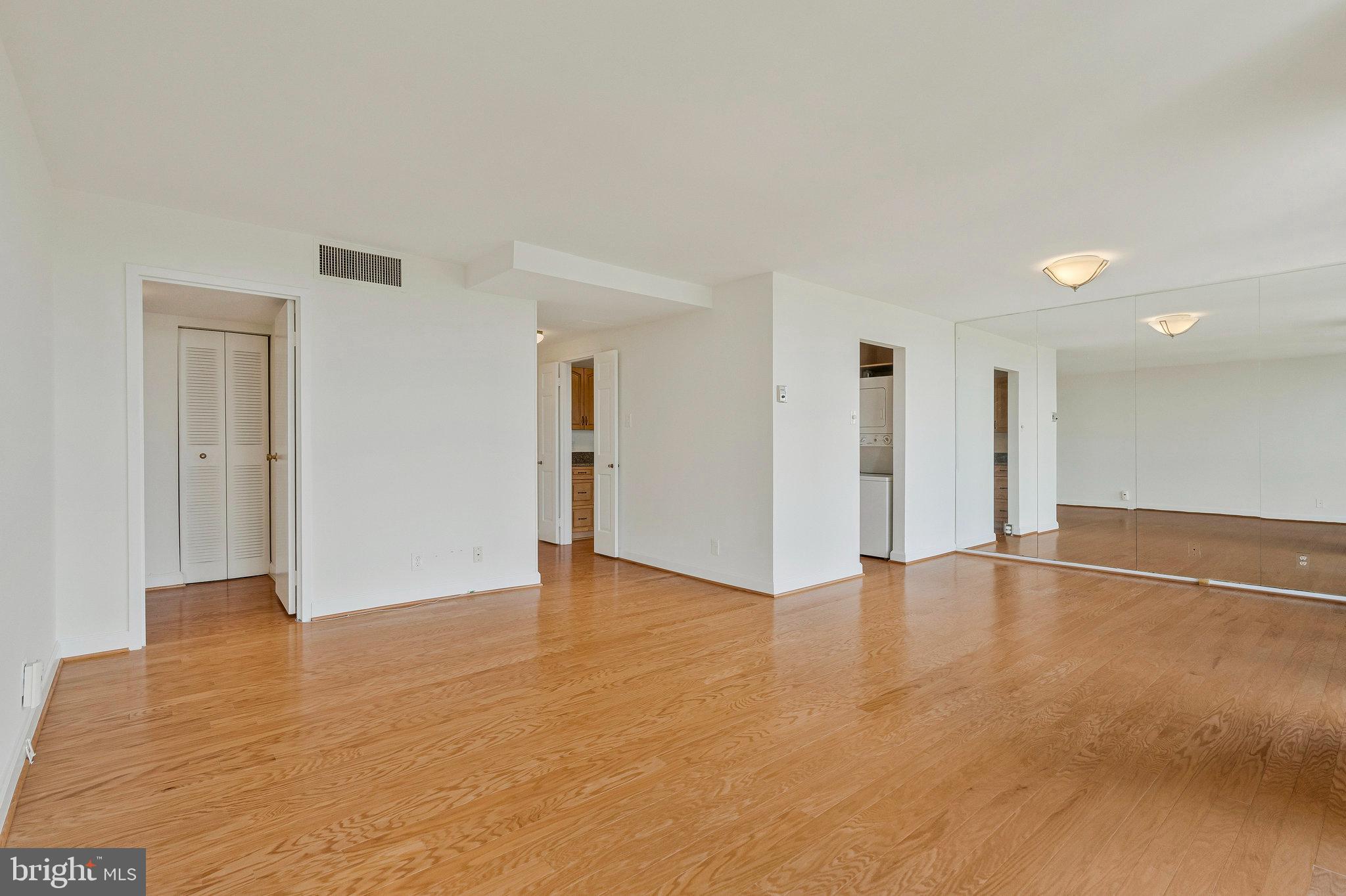 6800 Fleetwood Rd #1219