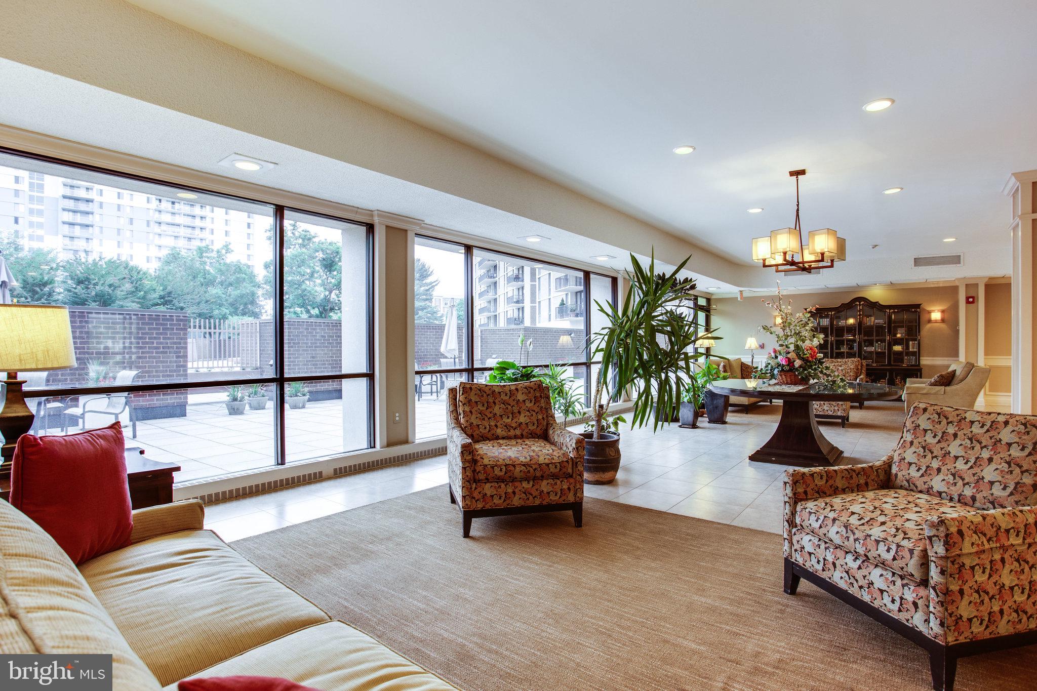 6800 Fleetwood Rd #1219