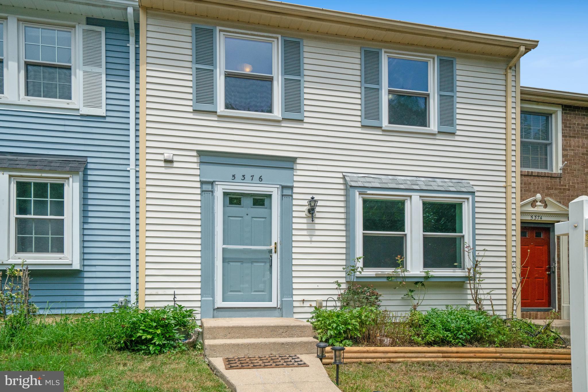 5376 HARBOR COURT DR