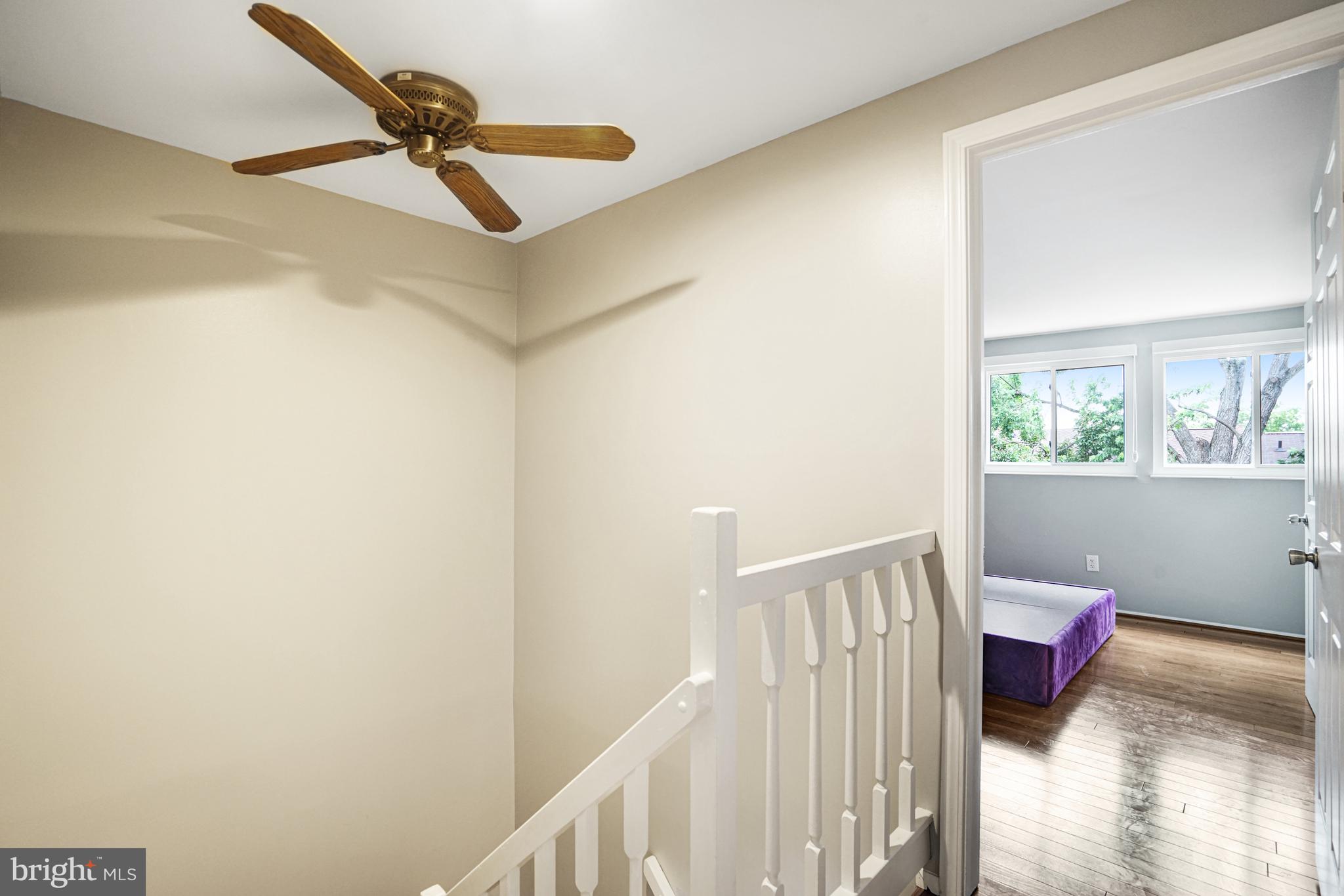 5376 HARBOR COURT DR