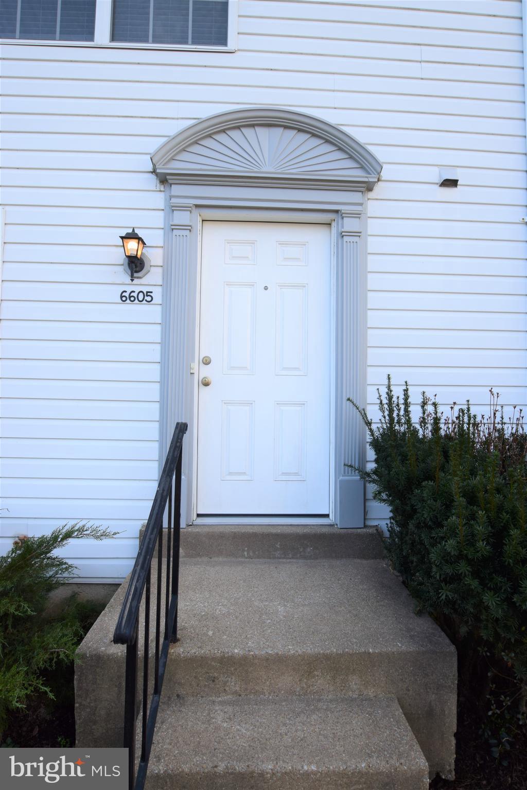 6605 BRIARLEIGH WAY
