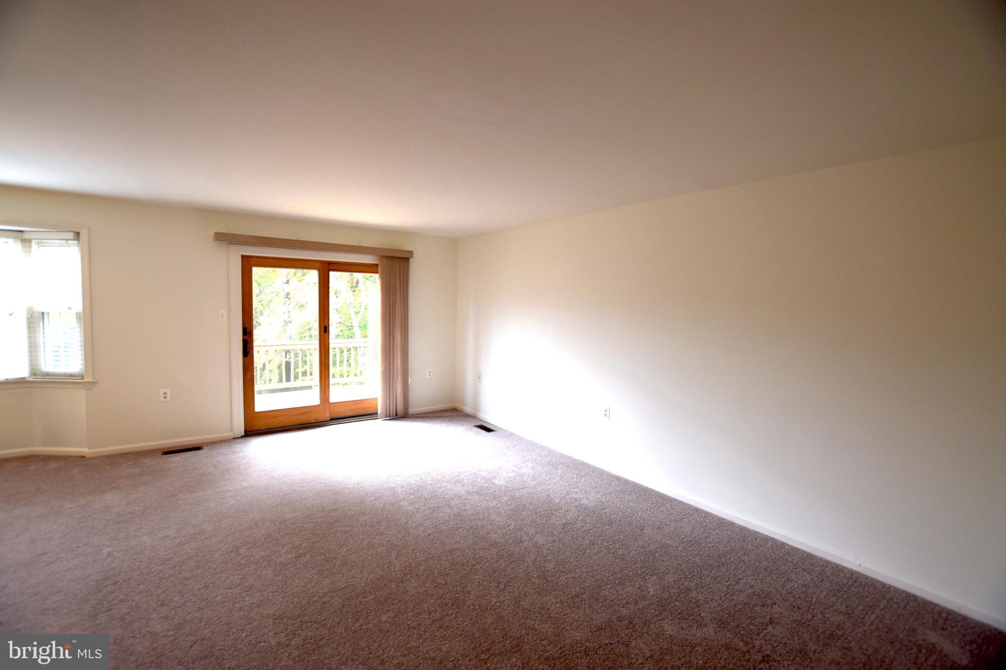 11337 Cromwell Ct