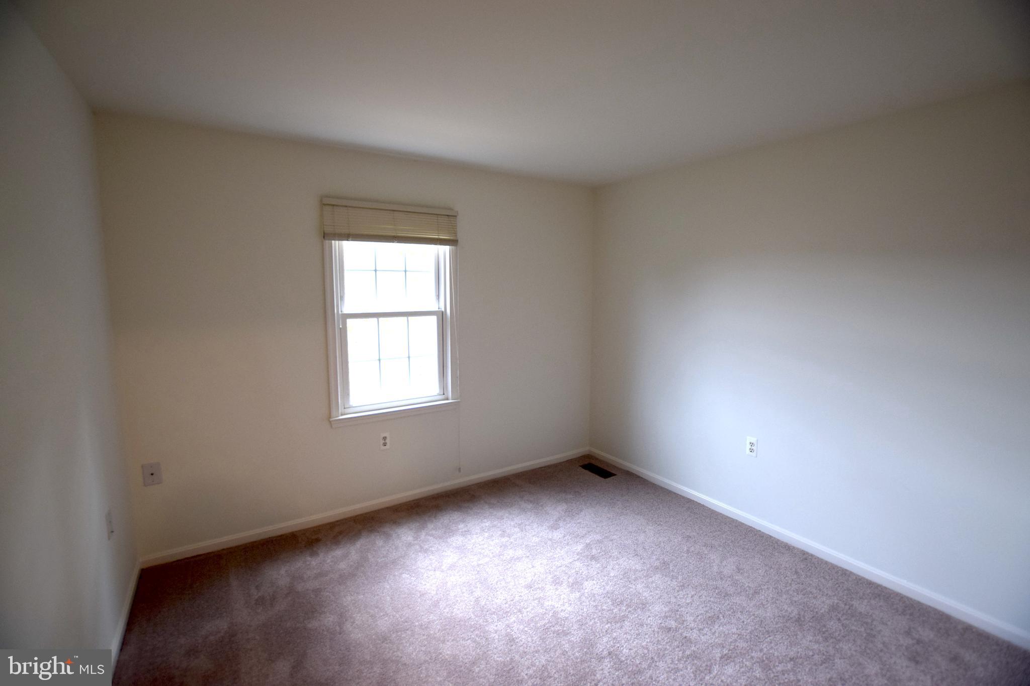 11337 Cromwell Ct