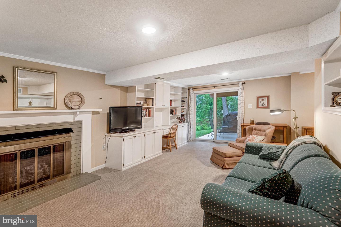 11961 Governors Ct