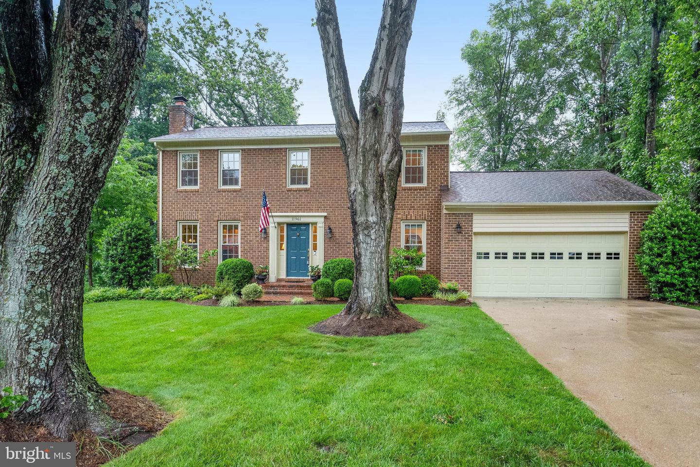 11961 Governors Ct