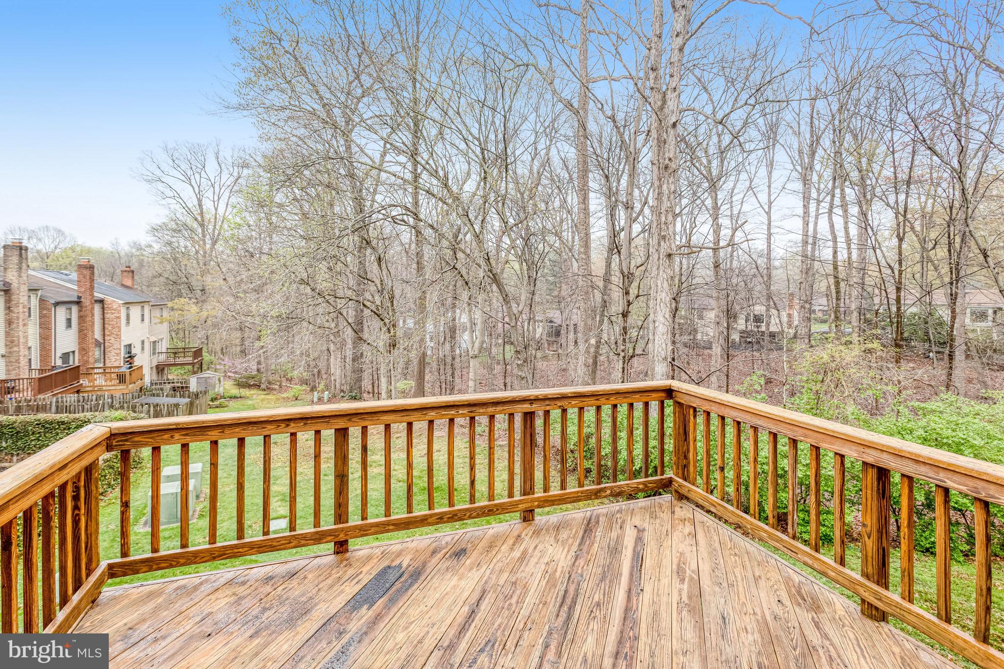 11337 CROMWELL COURT