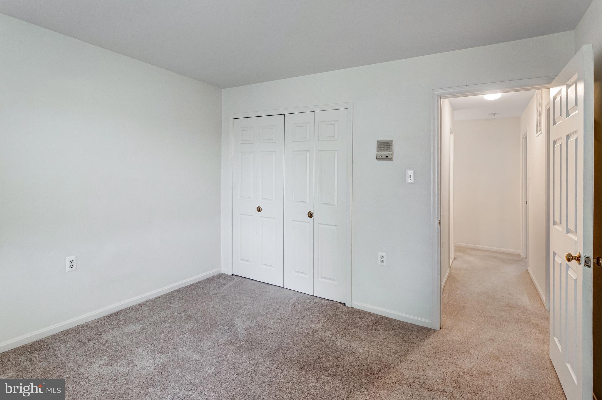 11337 CROMWELL COURT