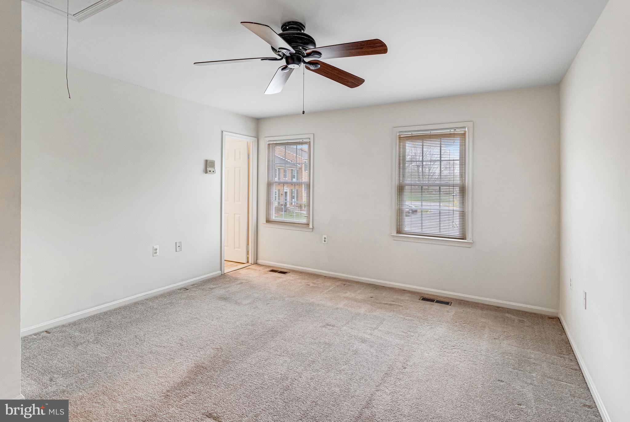 11337 CROMWELL COURT