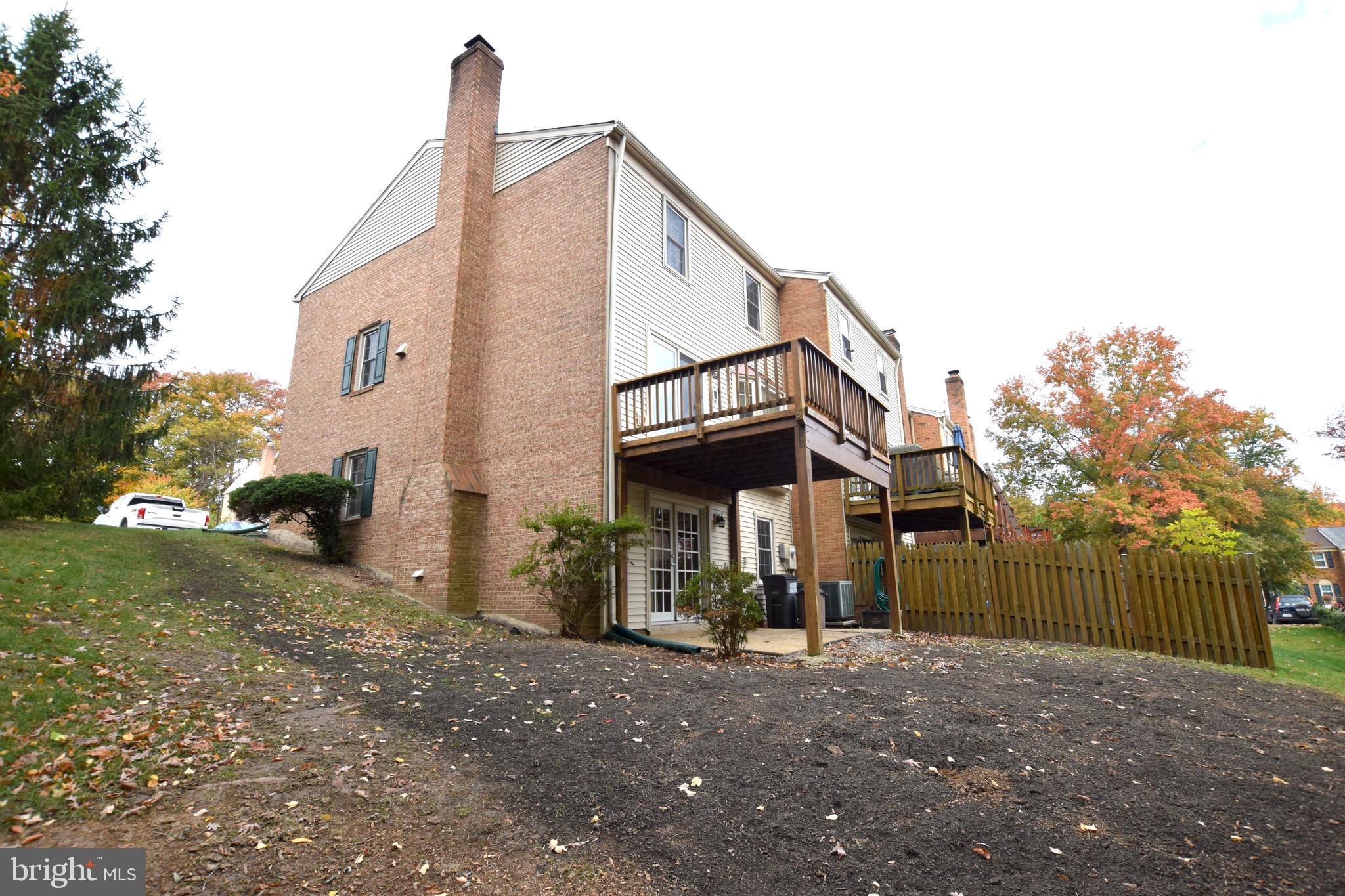 11337 CROMWELL COURT