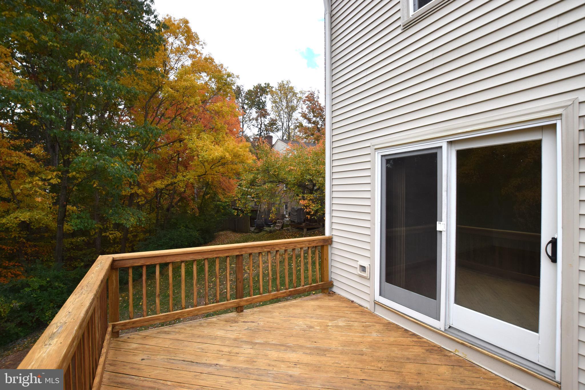 11337 CROMWELL COURT