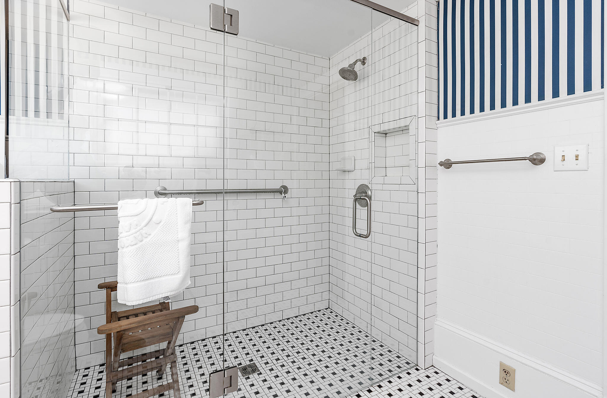 10772 Sam Snead Highway