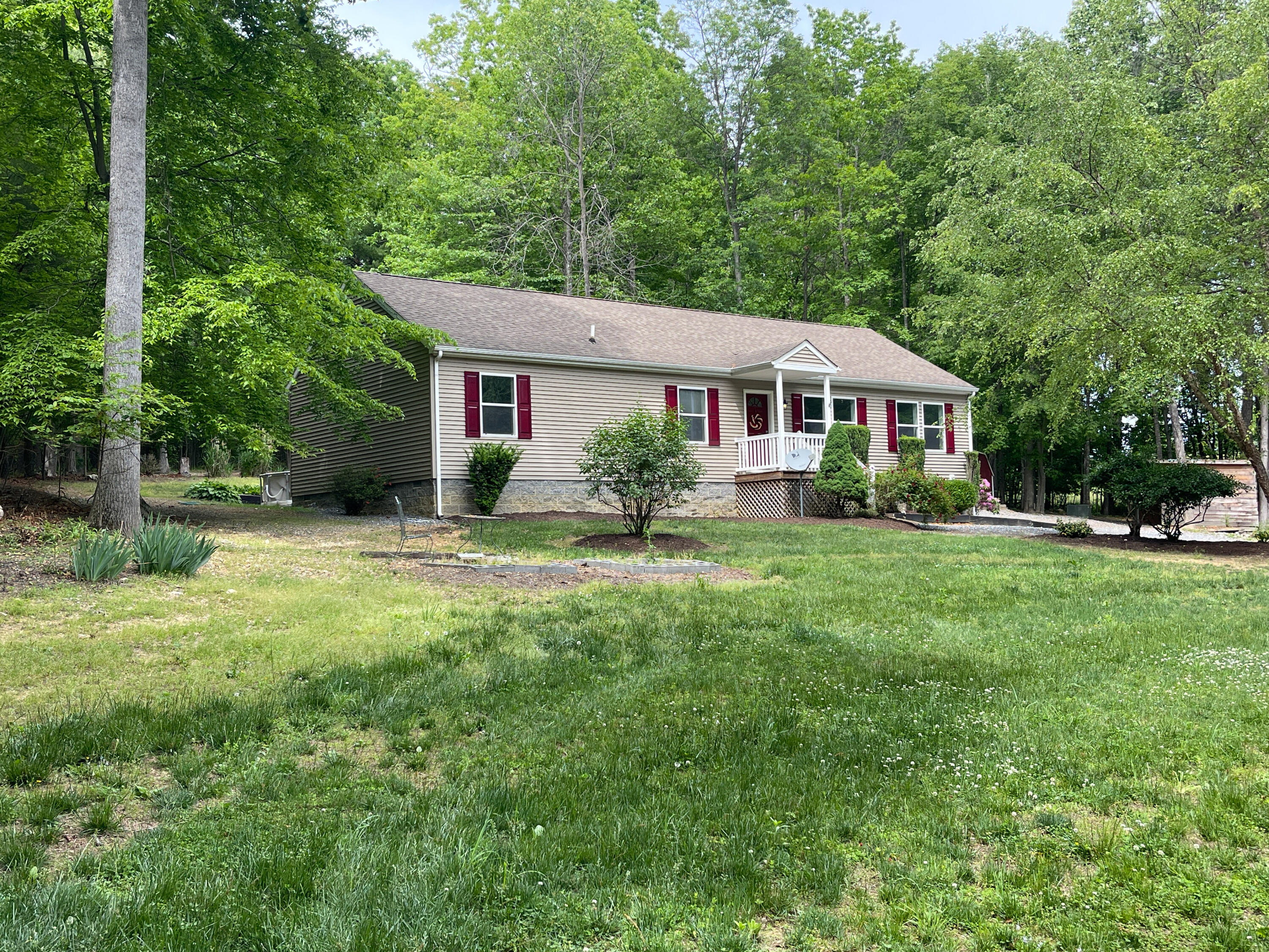 675 Fox Rd
