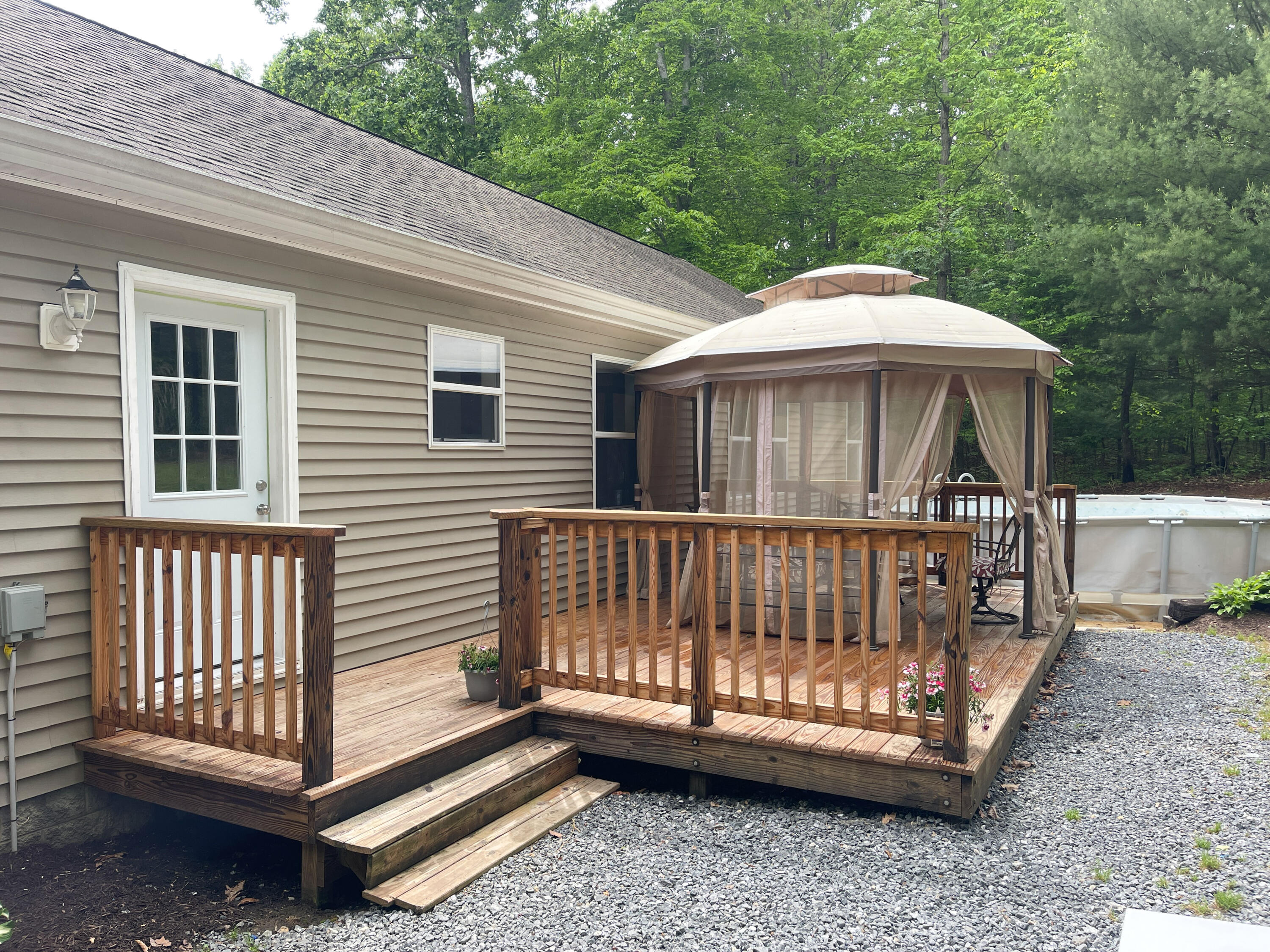 675 Fox Rd