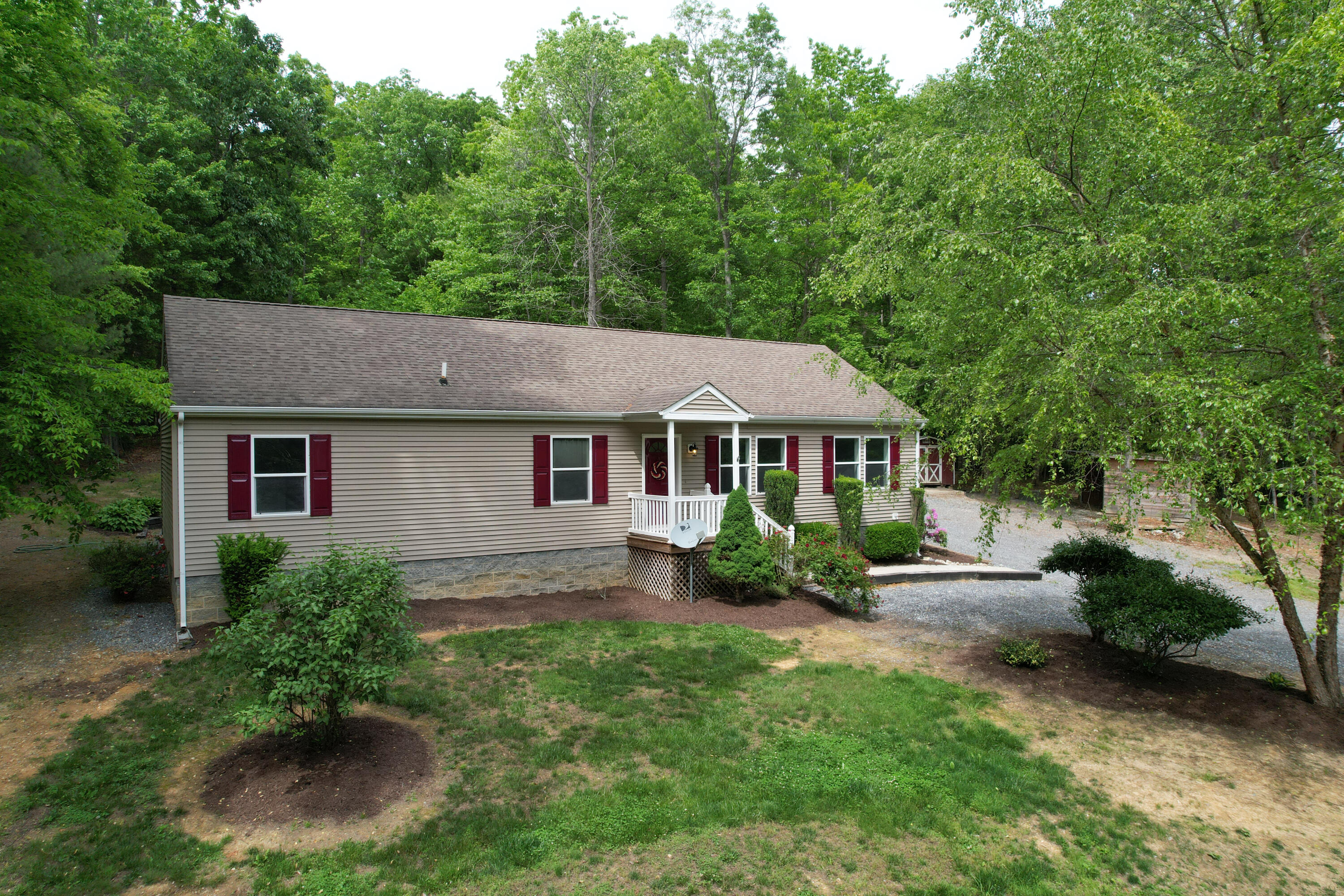 675 Fox Rd