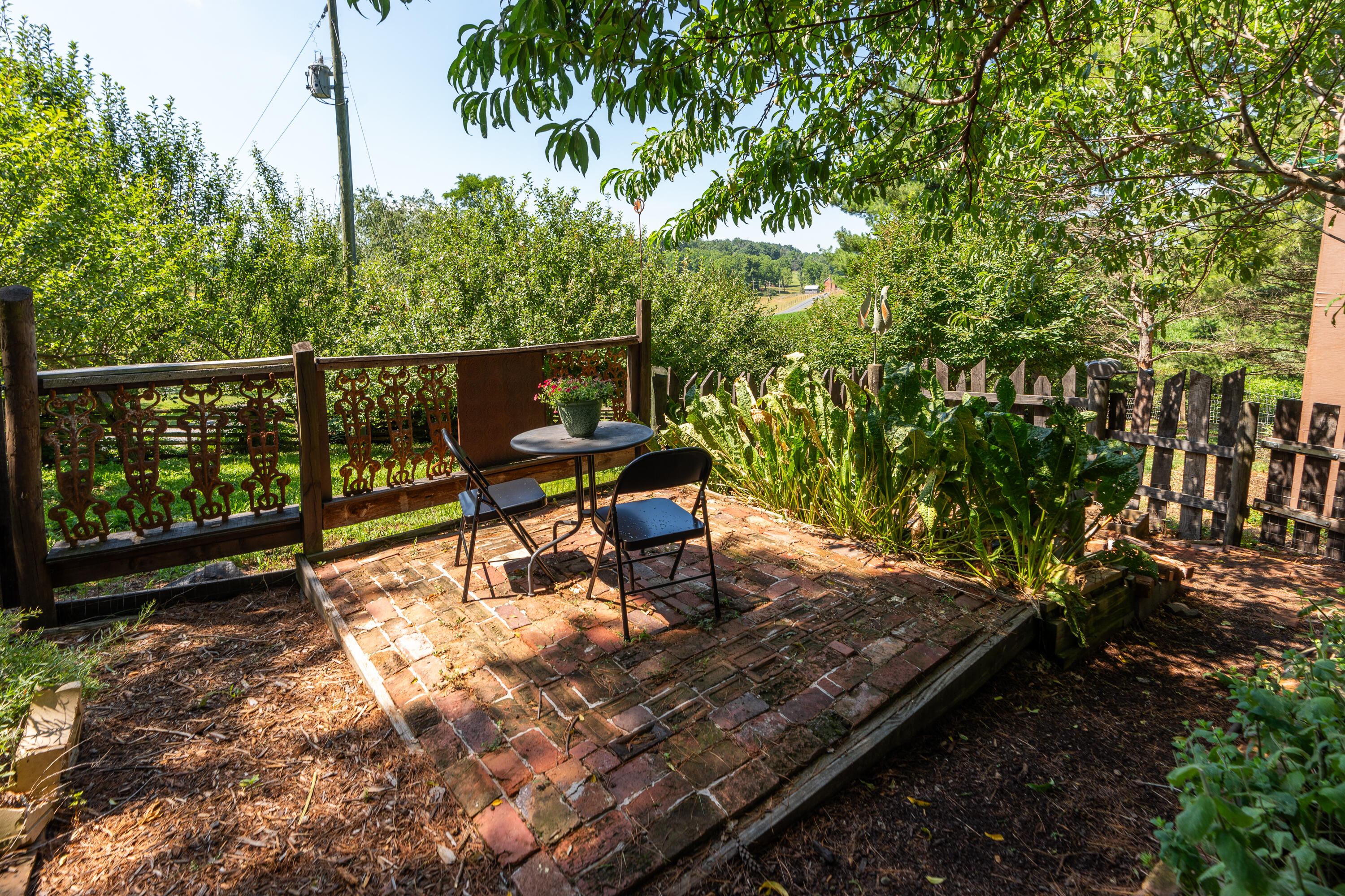 801 Broadhead School Rd