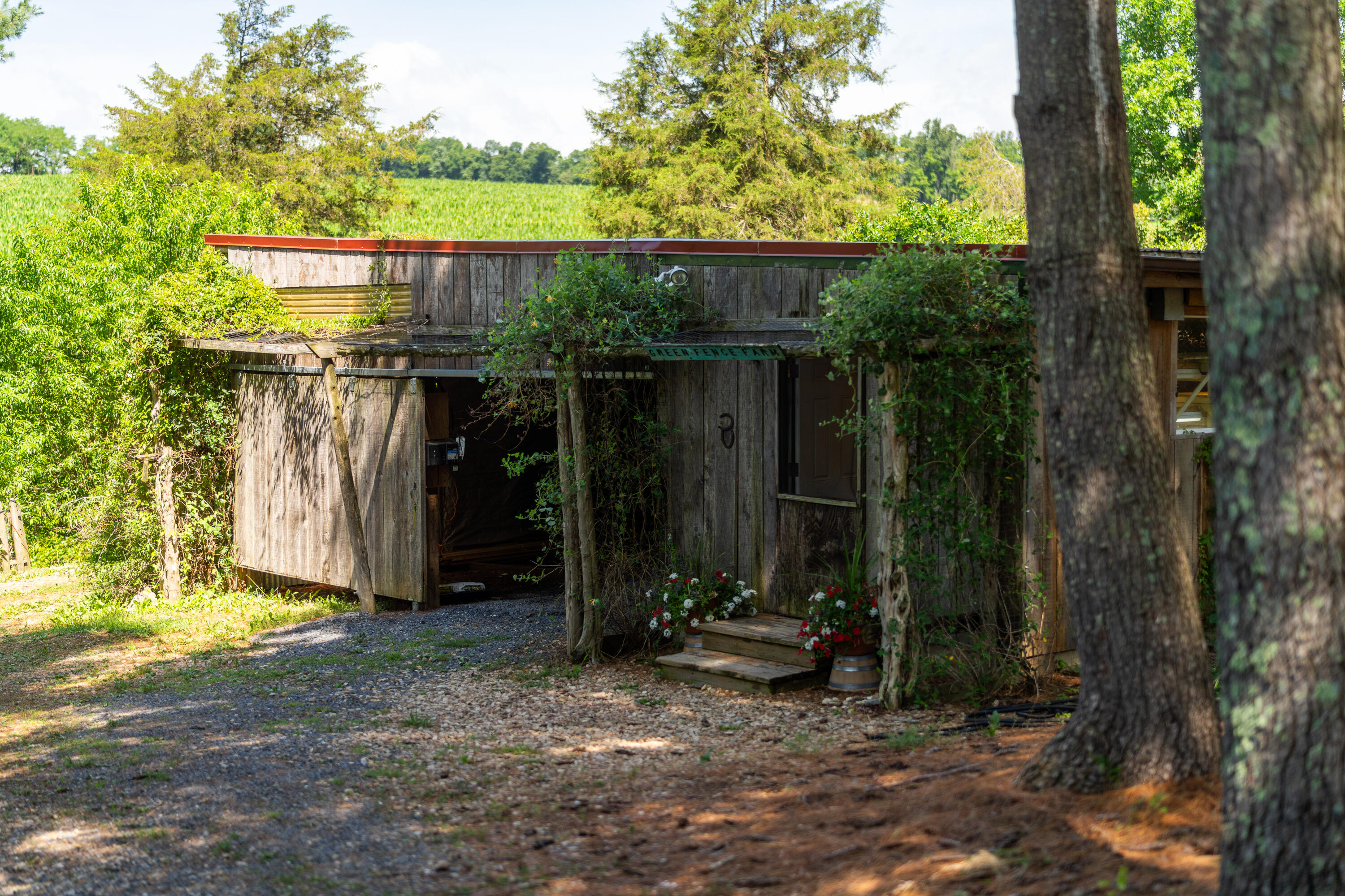 801 Broadhead School Rd