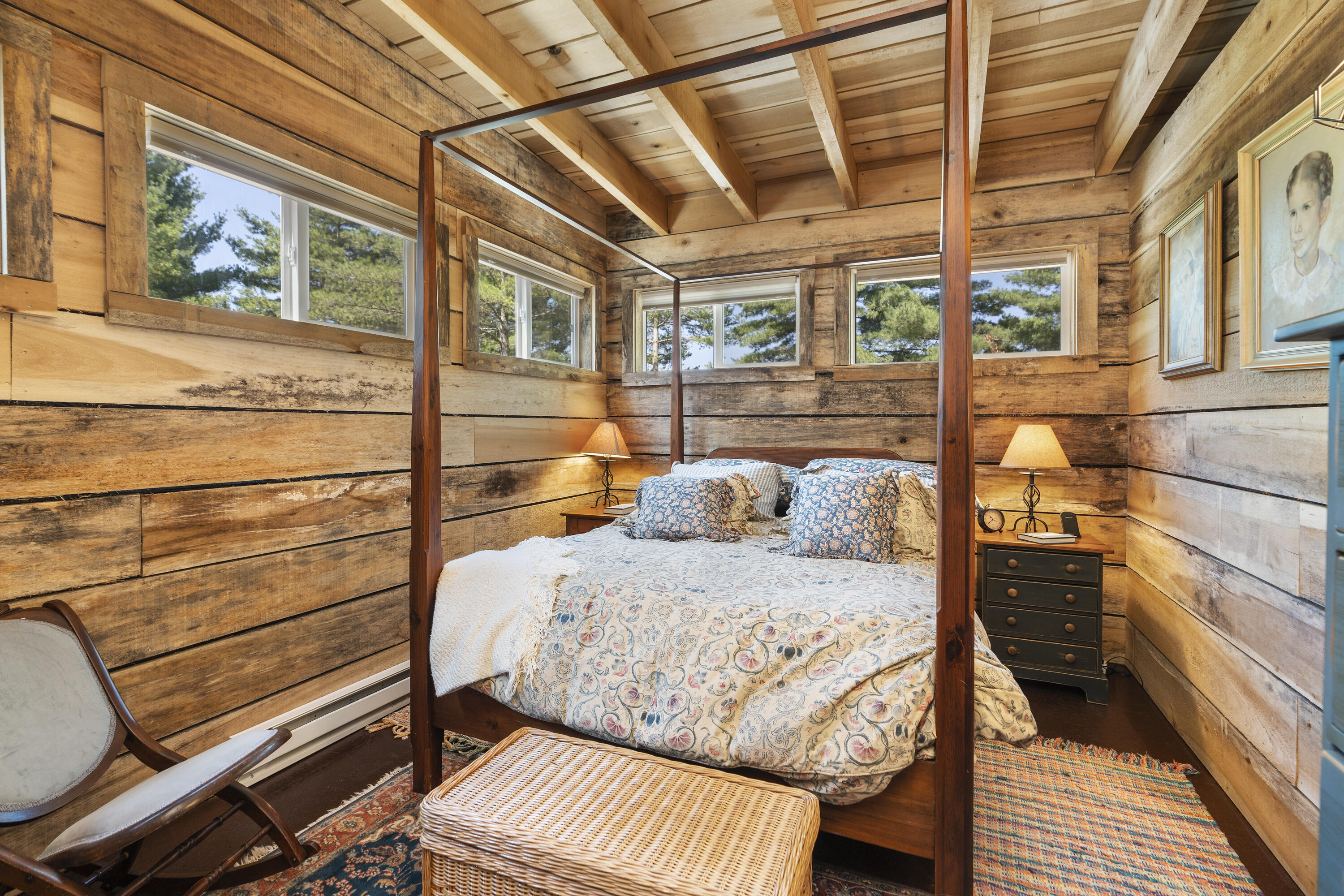 801 Broadhead School Rd