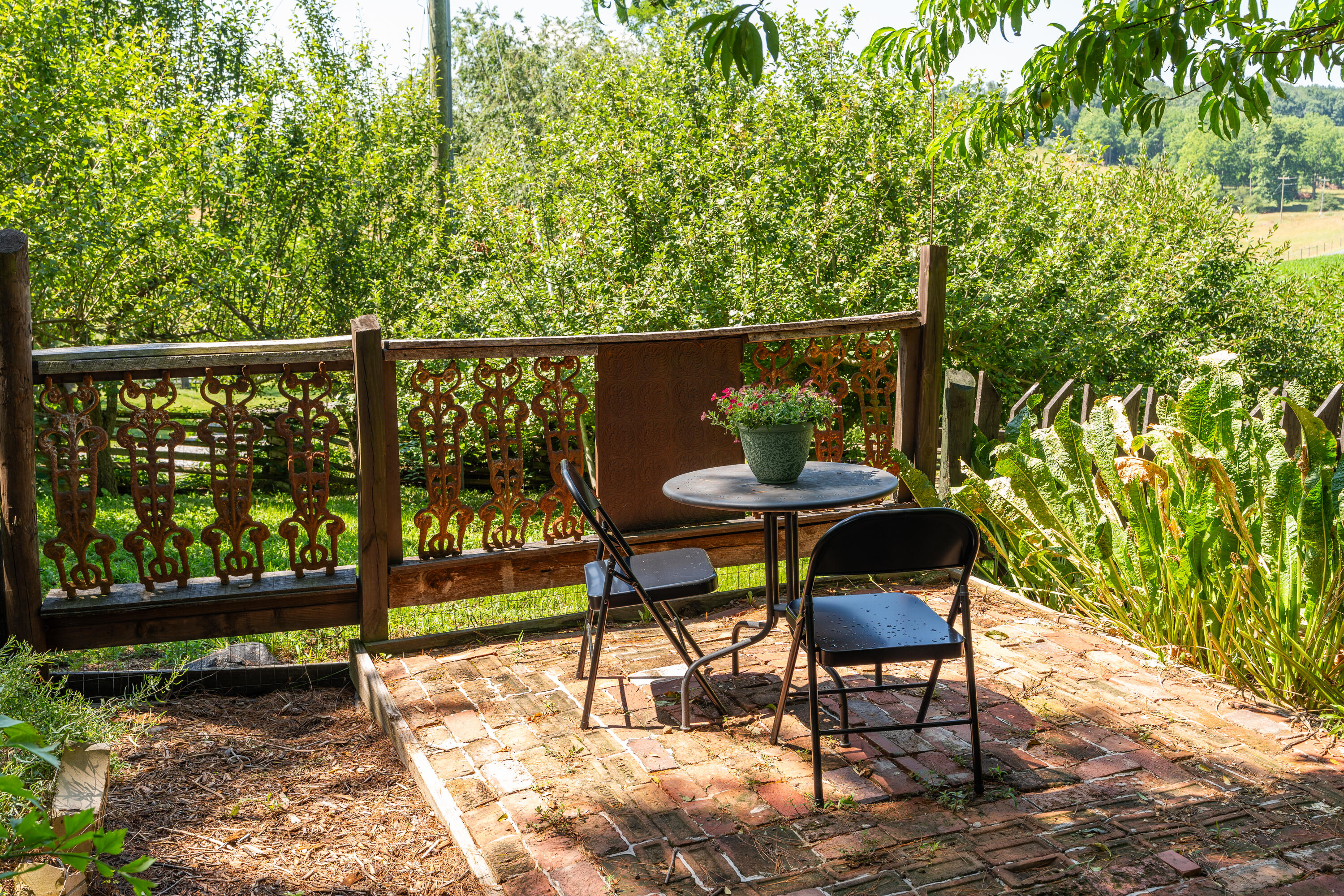 801 Broadhead School Rd