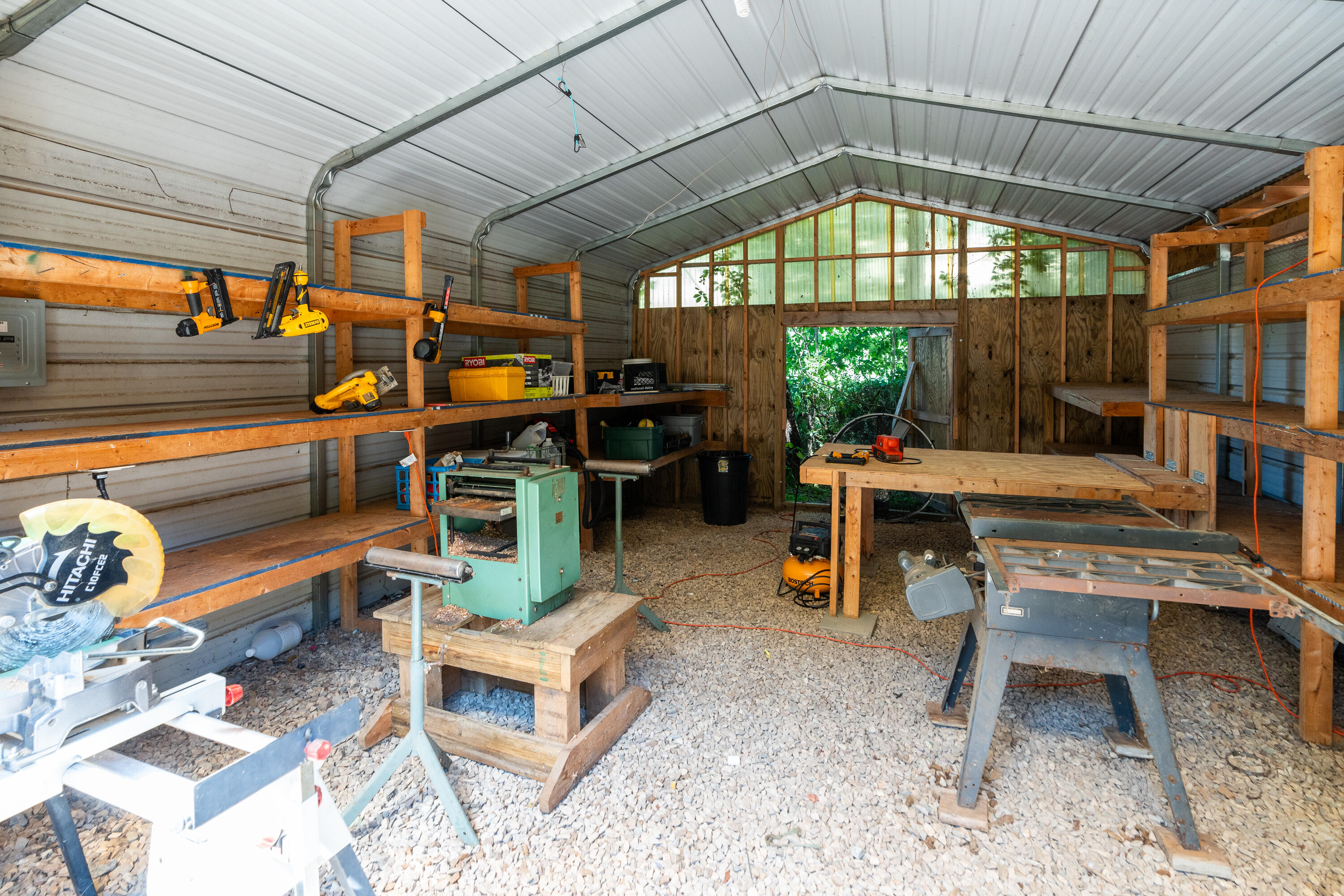 801 Broadhead School Rd