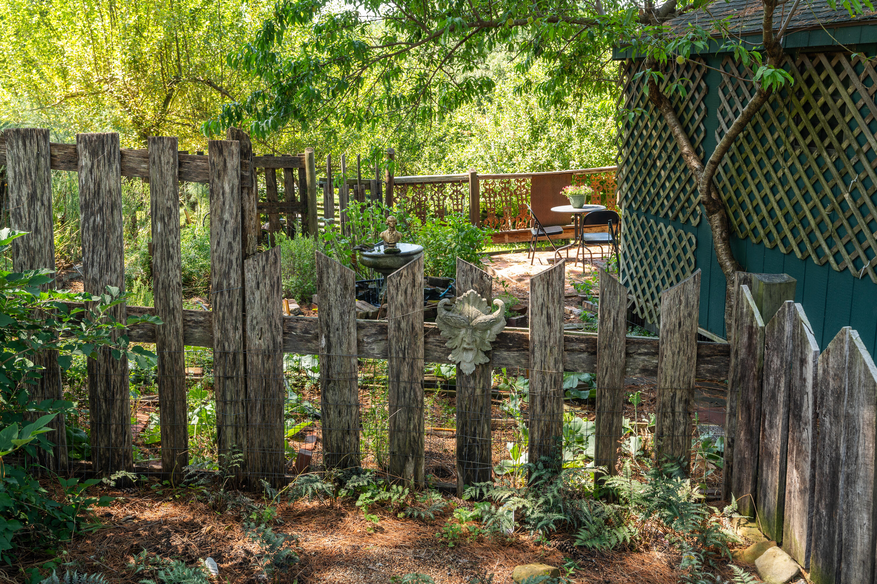 801 Broadhead School Rd