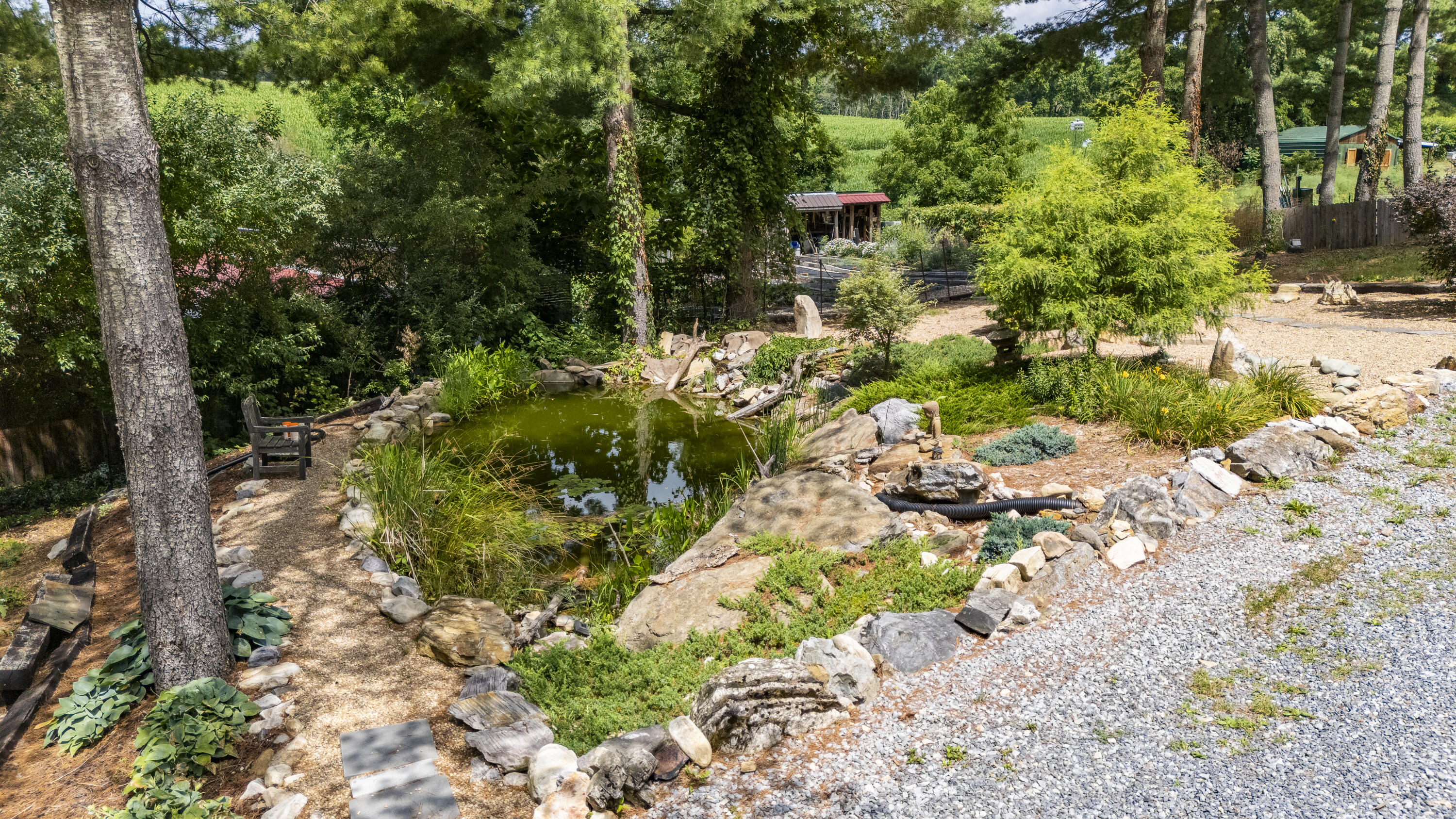 801 Broadhead School Rd