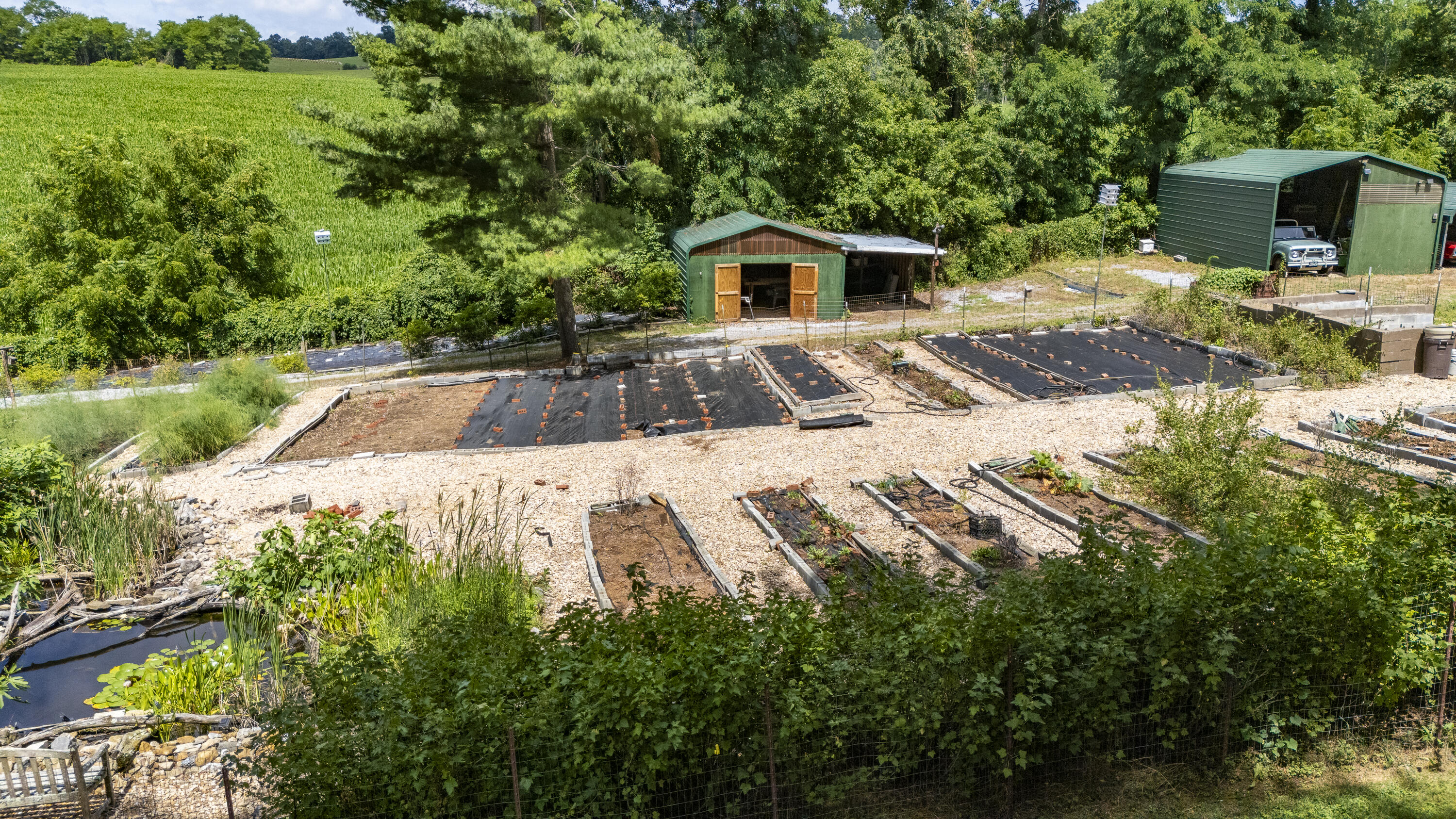 801 Broadhead School Rd