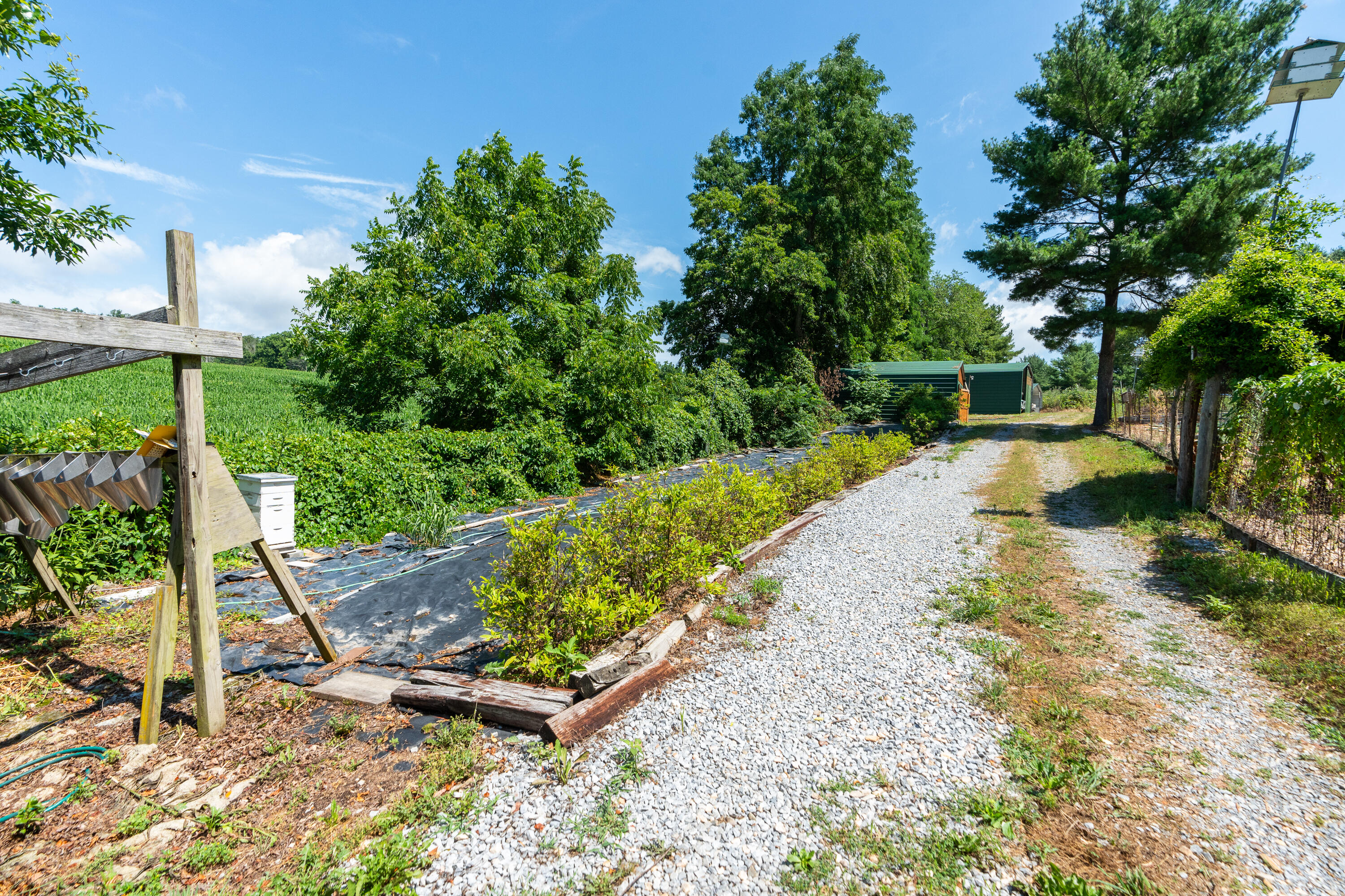 801 Broadhead School Rd