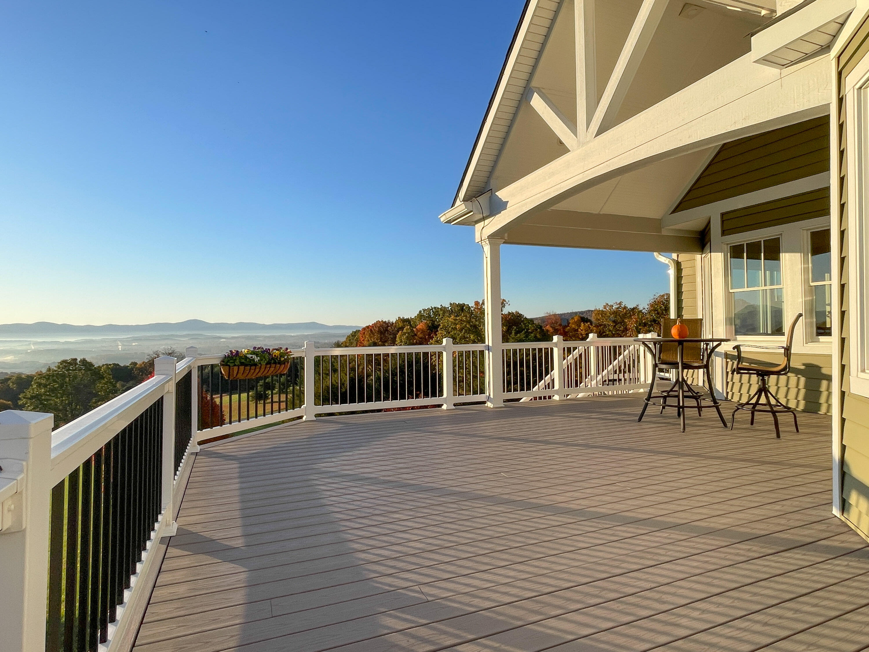 262 Shenandoah View Dr