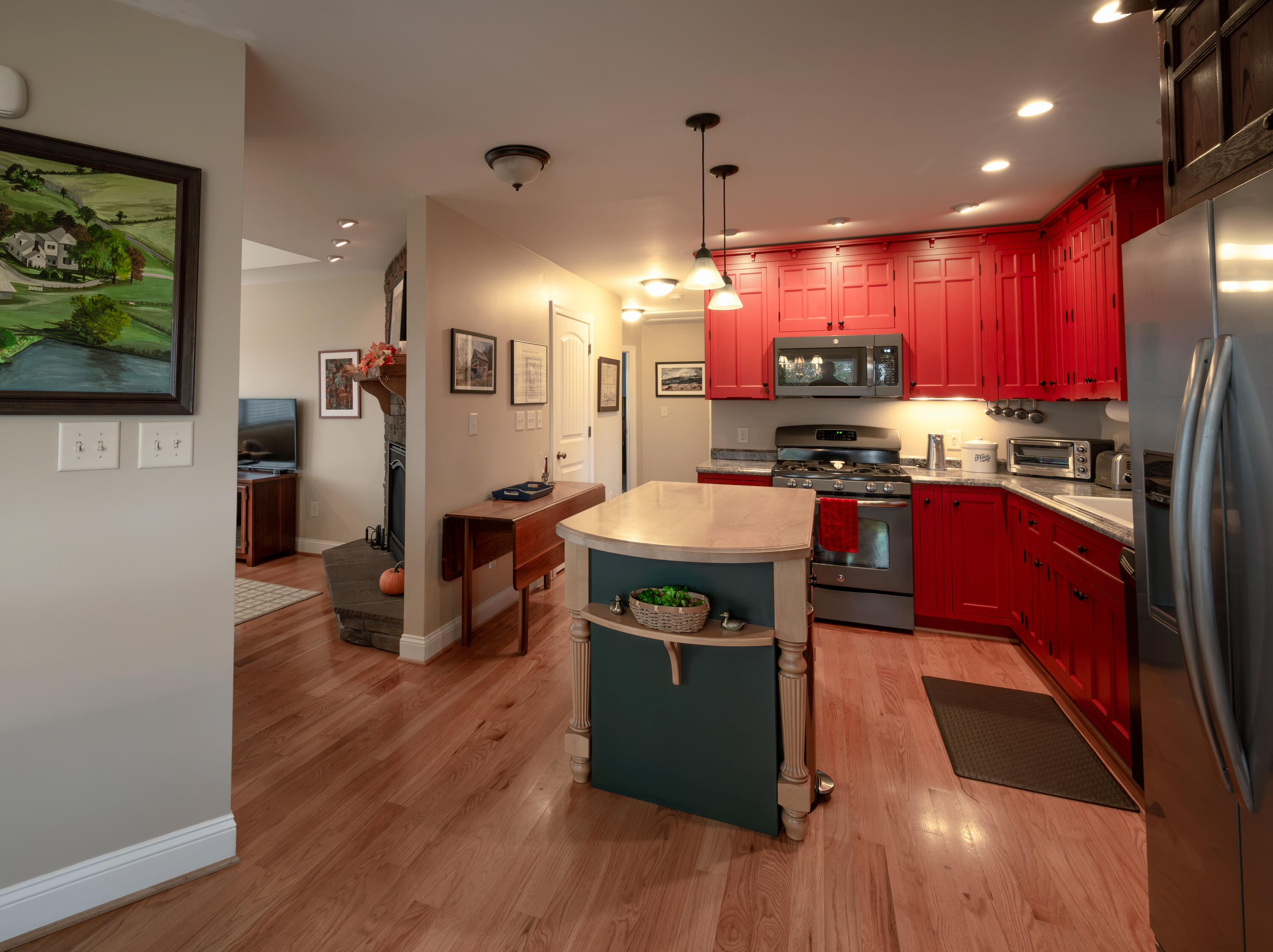 262 Shenandoah View Dr