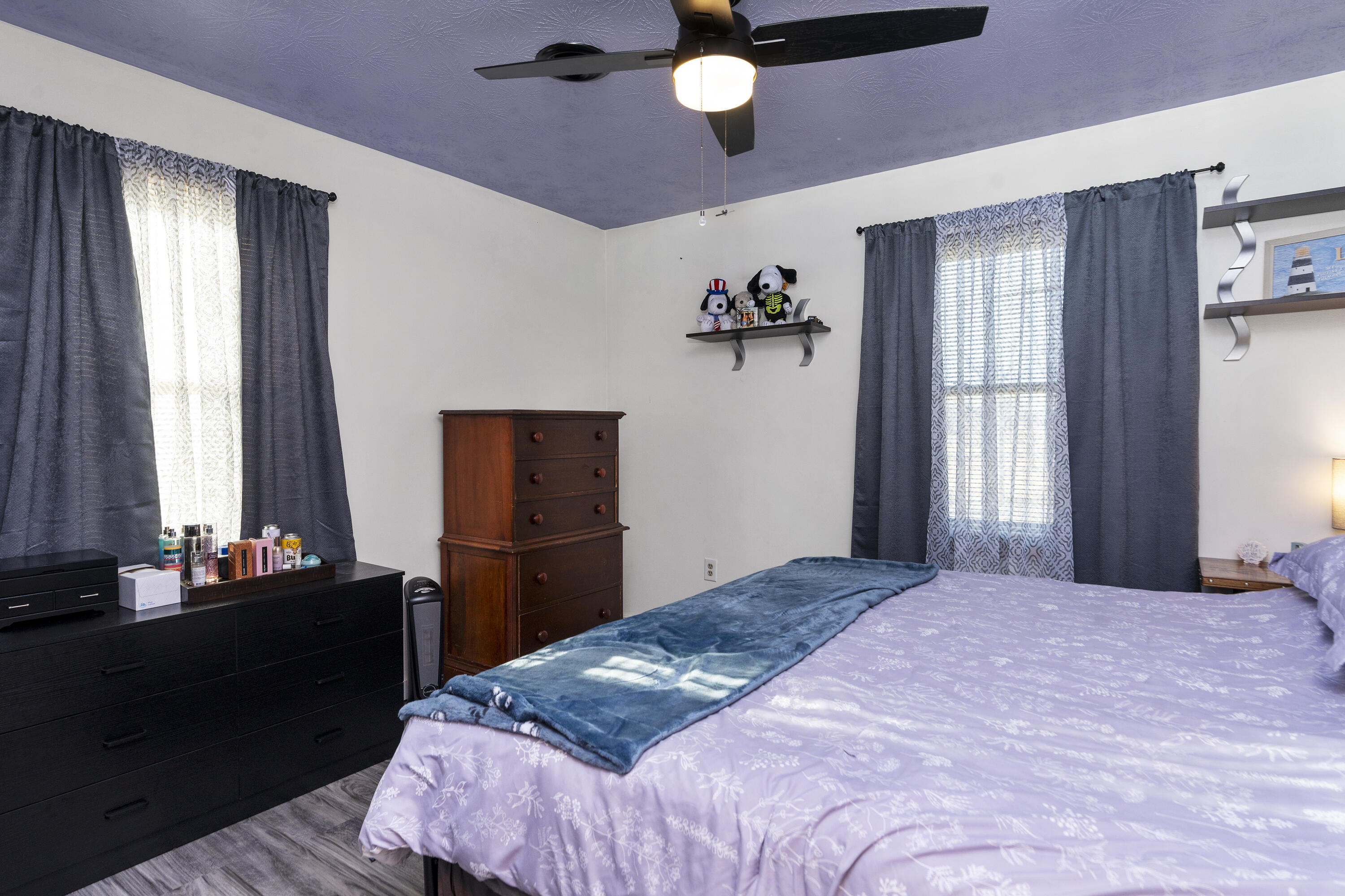 558 Galena Rd