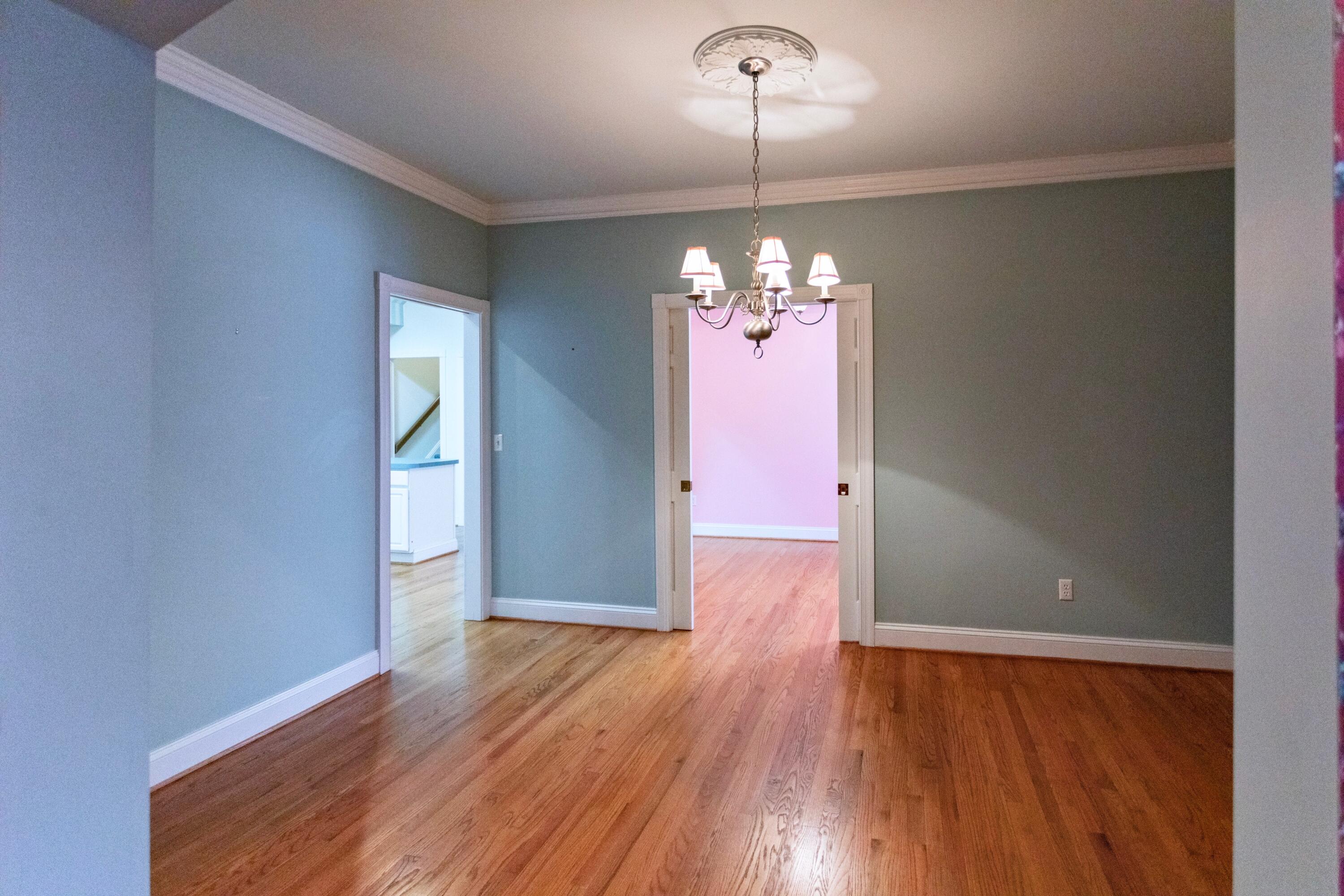 8 Sixty West Dr