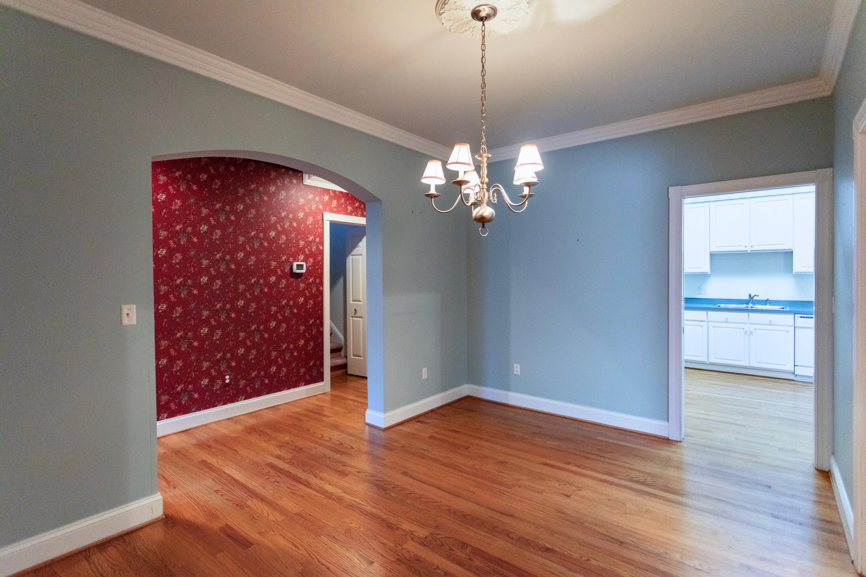 8 Sixty West Dr