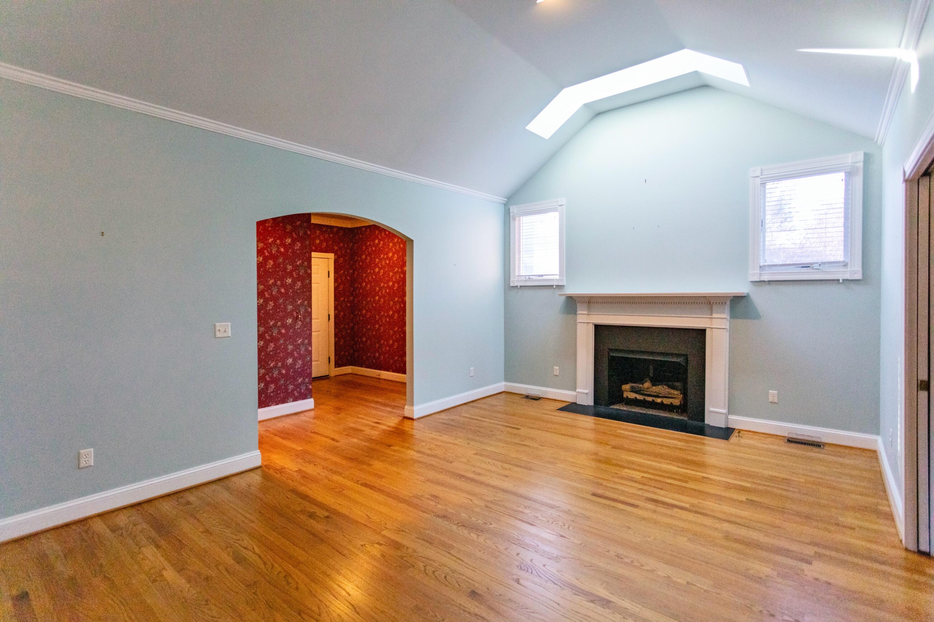 8 Sixty West Dr