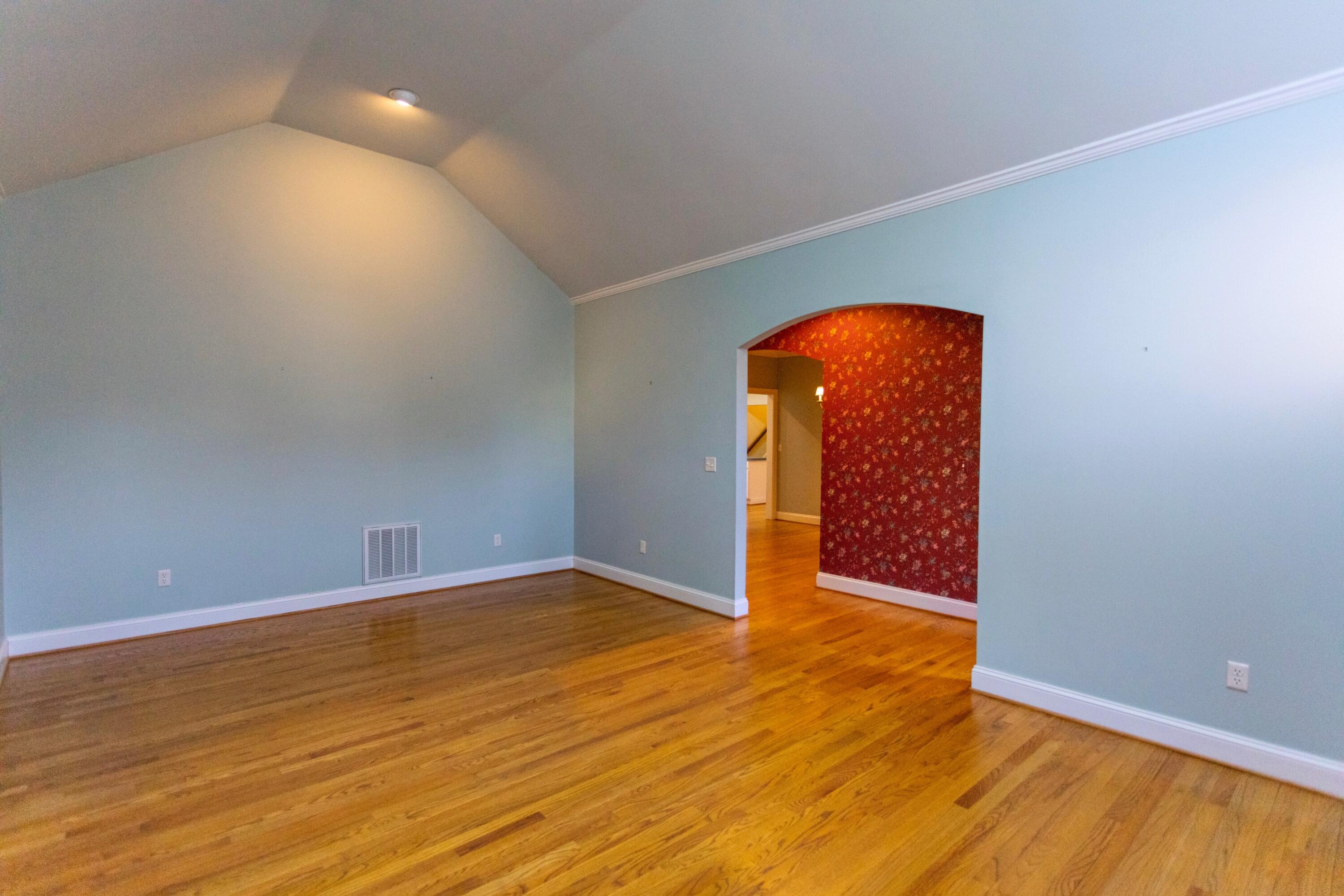 8 Sixty West Dr
