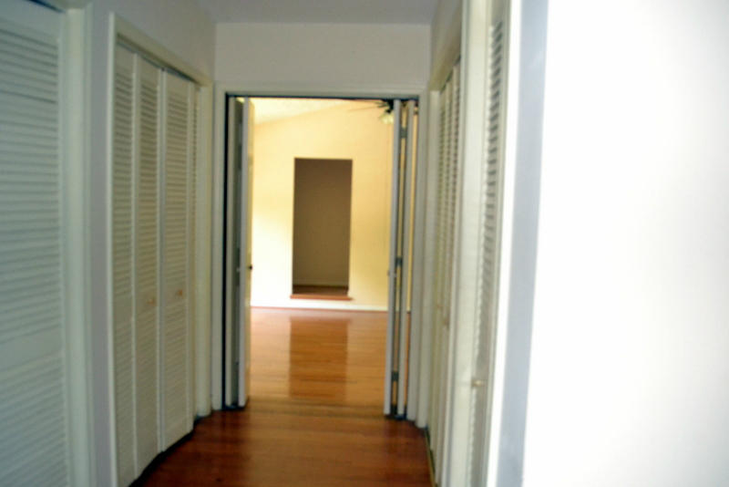 800 Sunset Dr