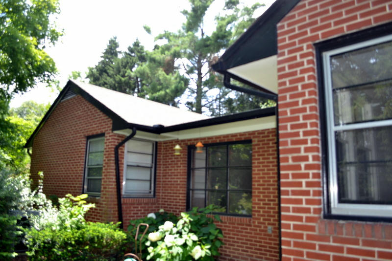 800 Sunset Dr