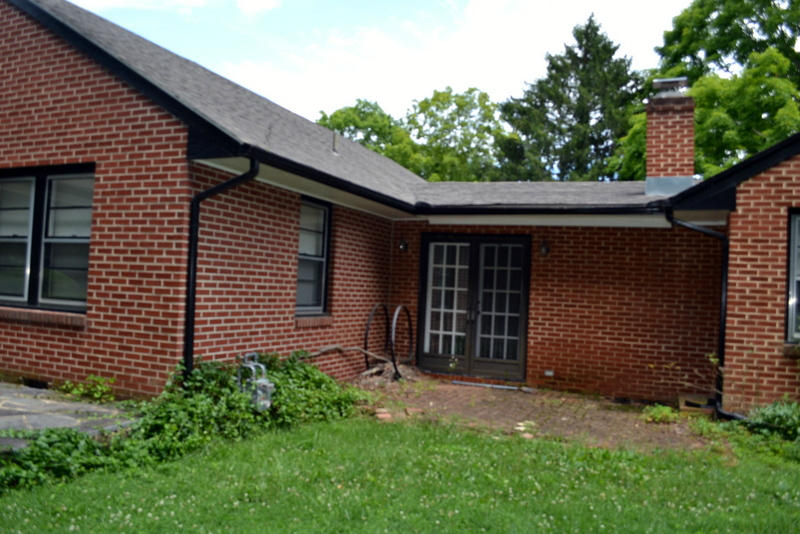 800 Sunset Dr