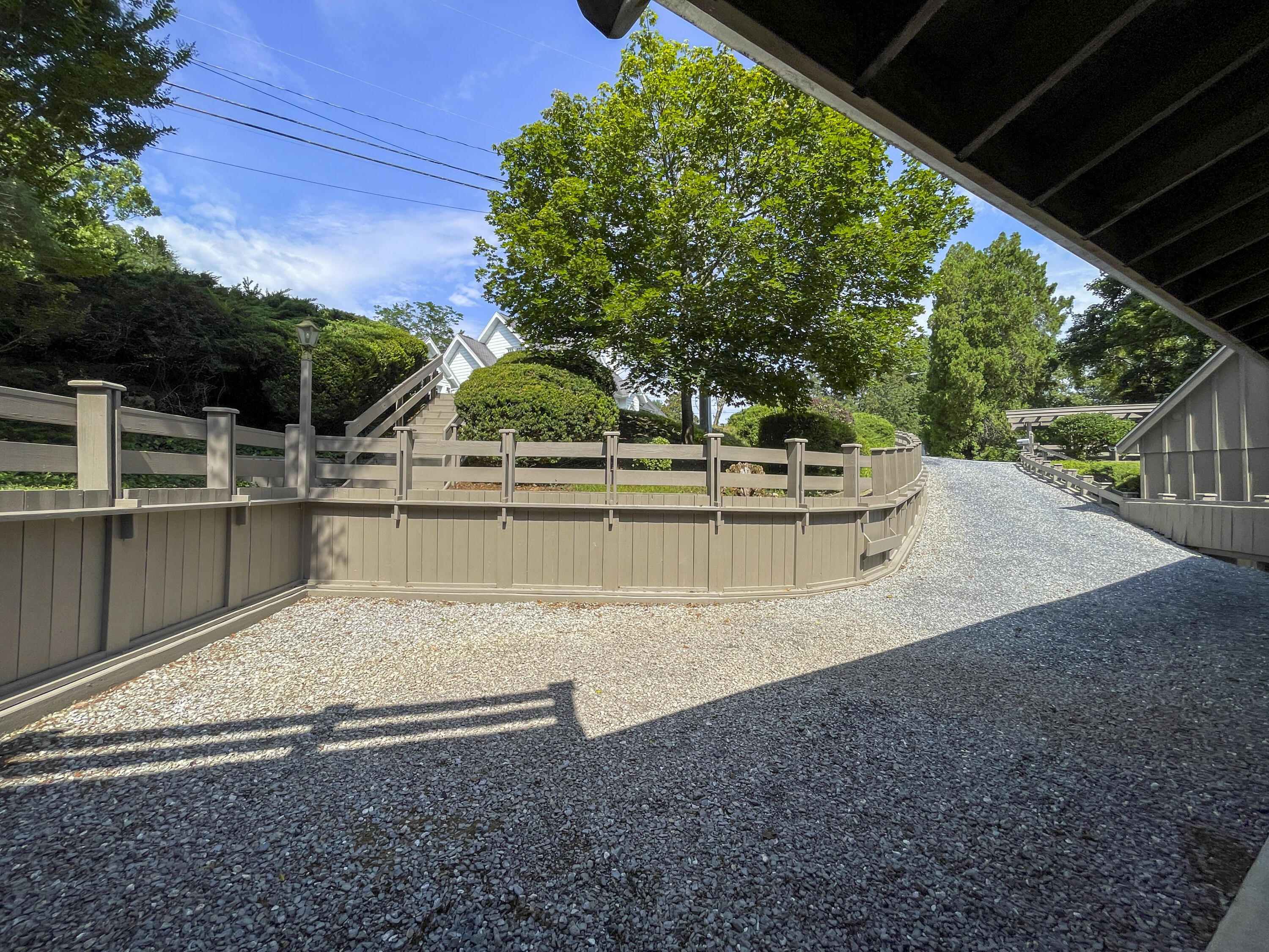 612 & 610 Stonewall St