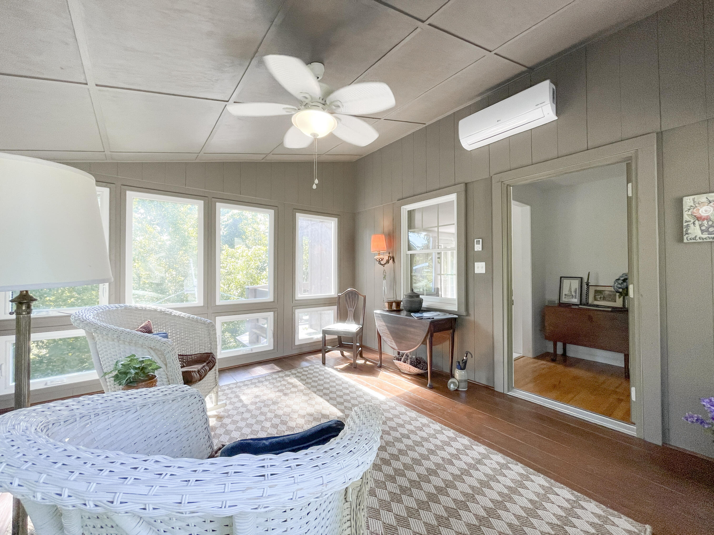 612 & 610 Stonewall St